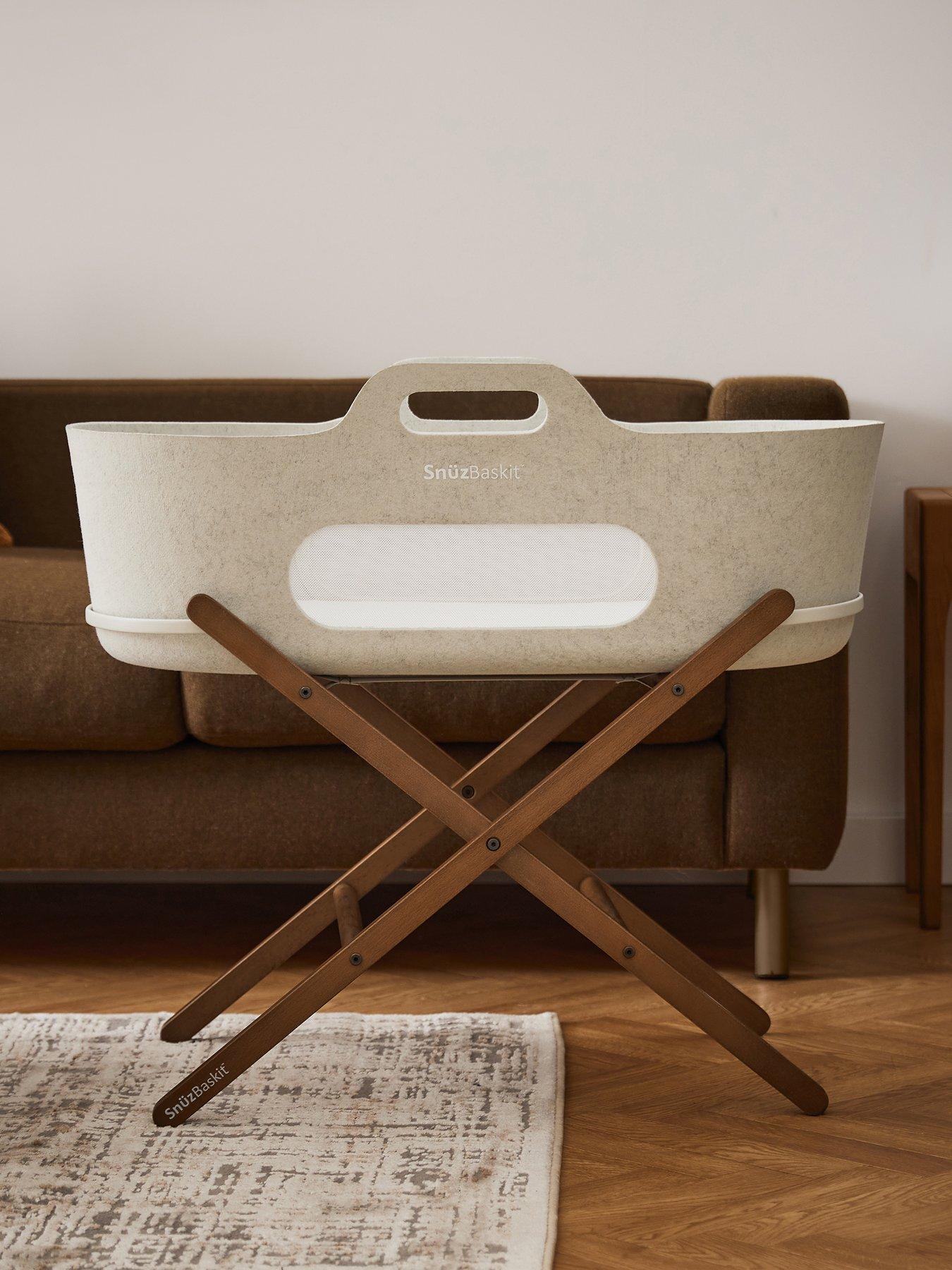 Snuz SnuzBaskit Moses Basket - Barley / Walnut