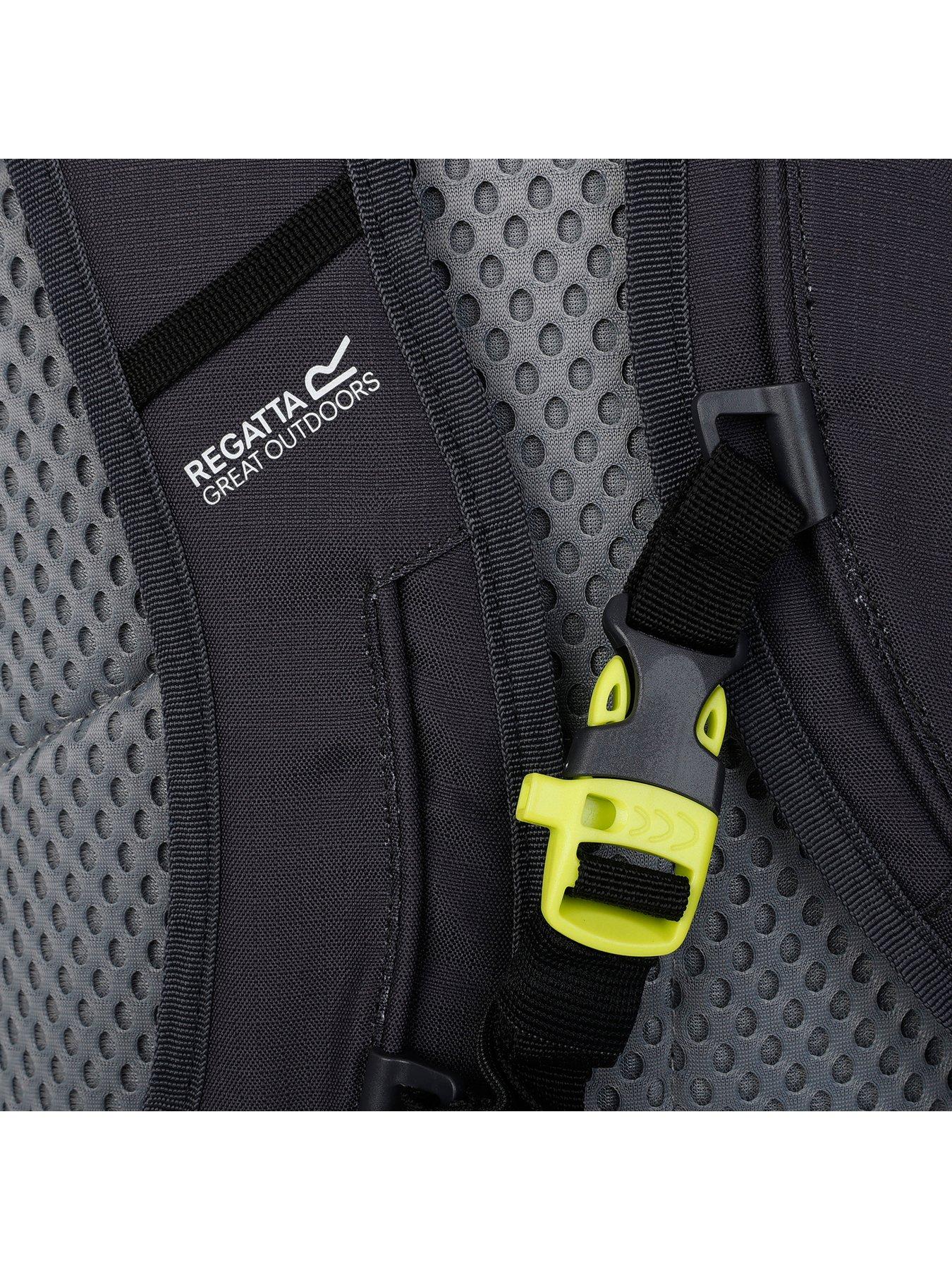 Image 5 of 7 of Regatta Highton V2 25L Rucksack - Black/Grey