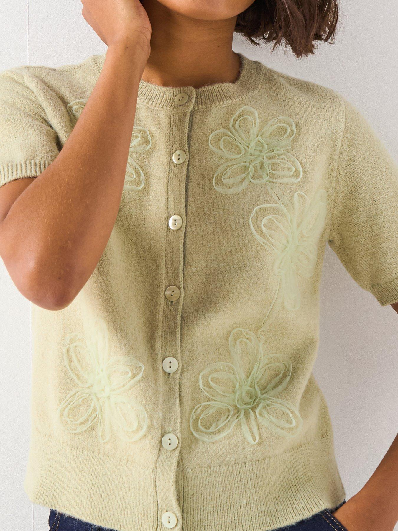 Image 6 of 6 of V by Very Short Sleeve Flower Detail Knitted Cardigan - Green