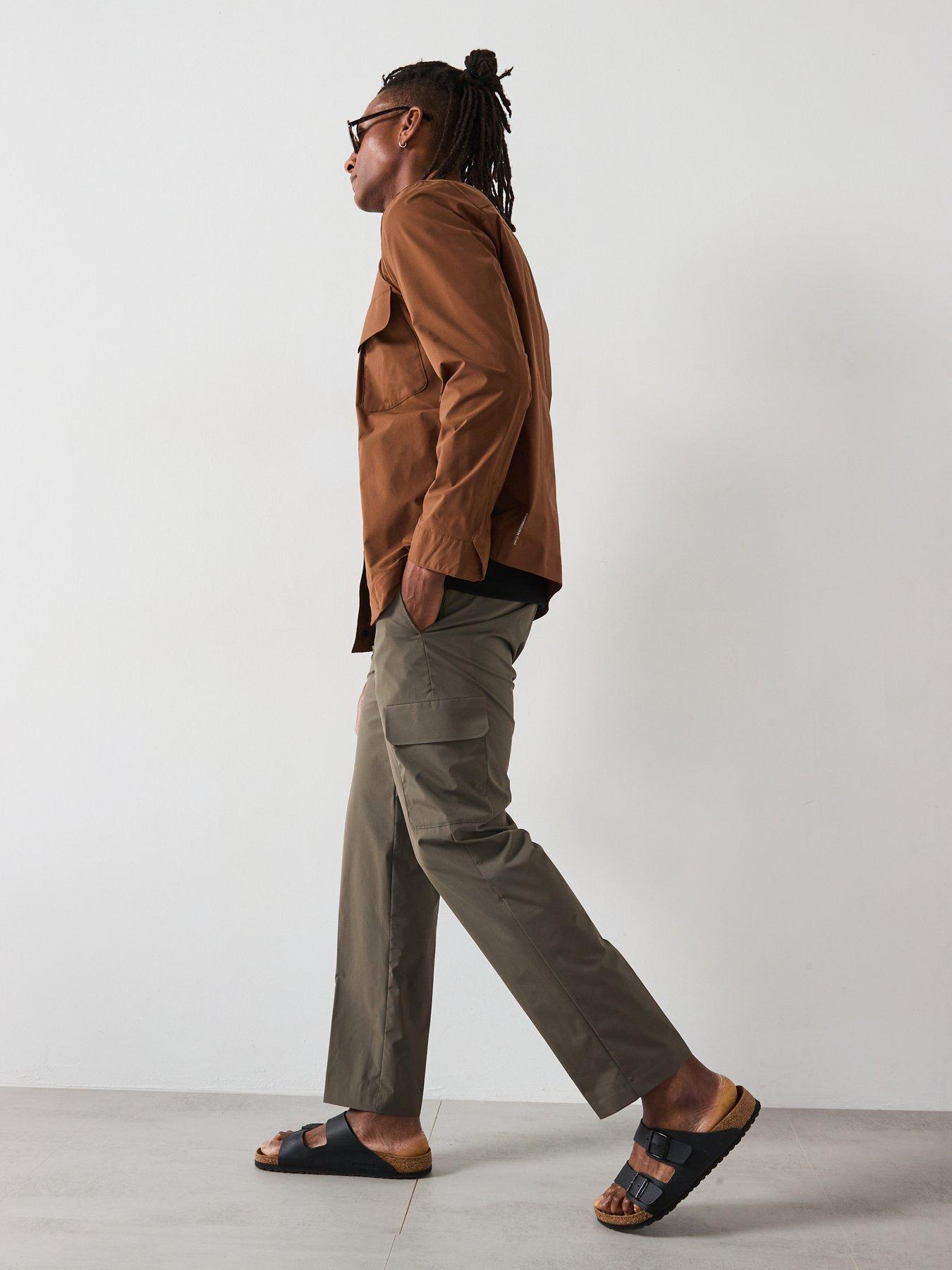 undefined Ozen Performance Lightweight Cargo Trousers - Green