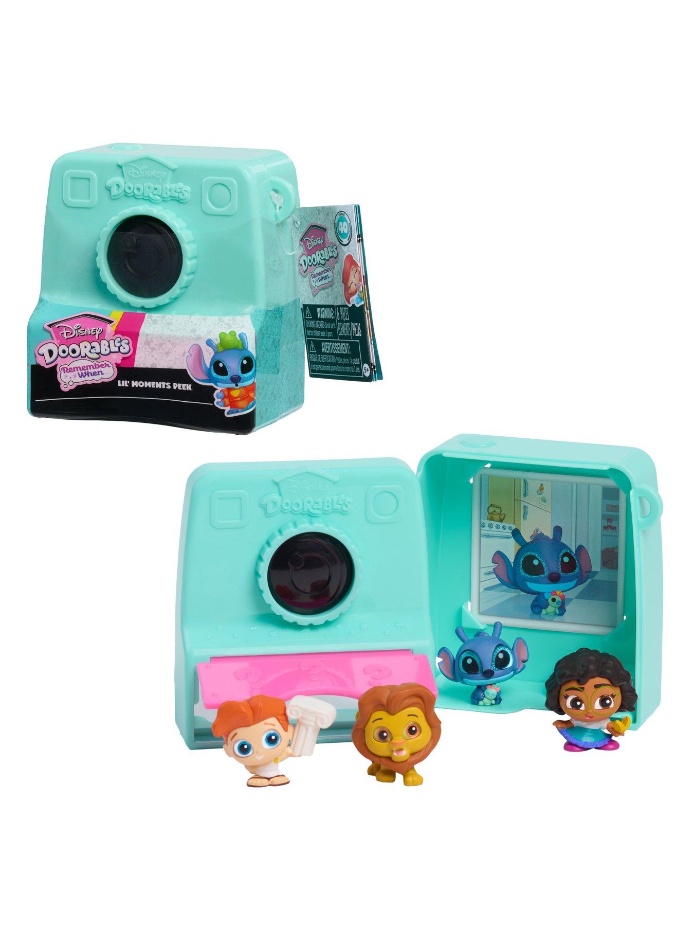 Image 2 of 8 of Disney Doorables Doorables Remember When Peek (S13)