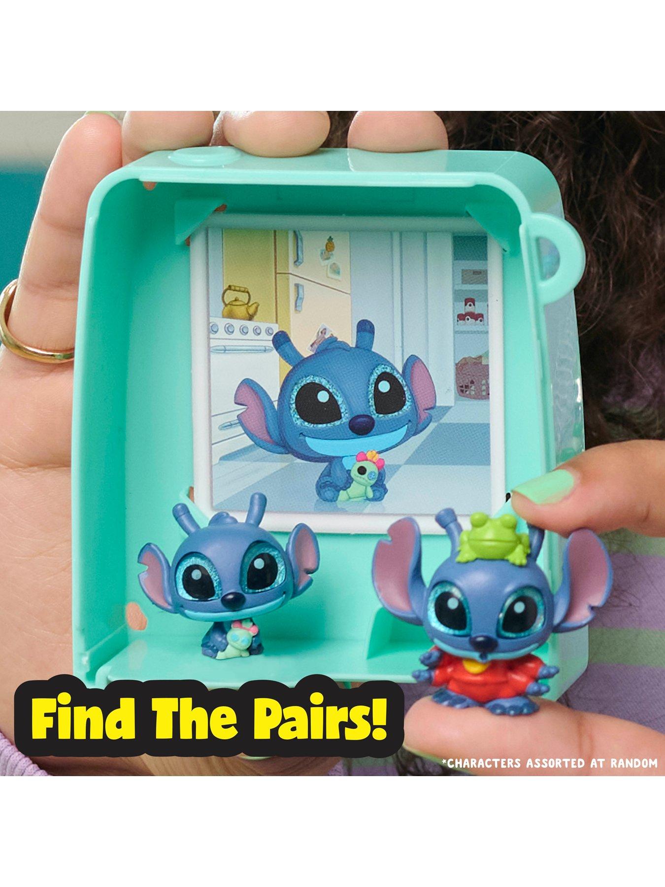 Image 3 of 8 of Disney Doorables Doorables Remember When Peek (S13)