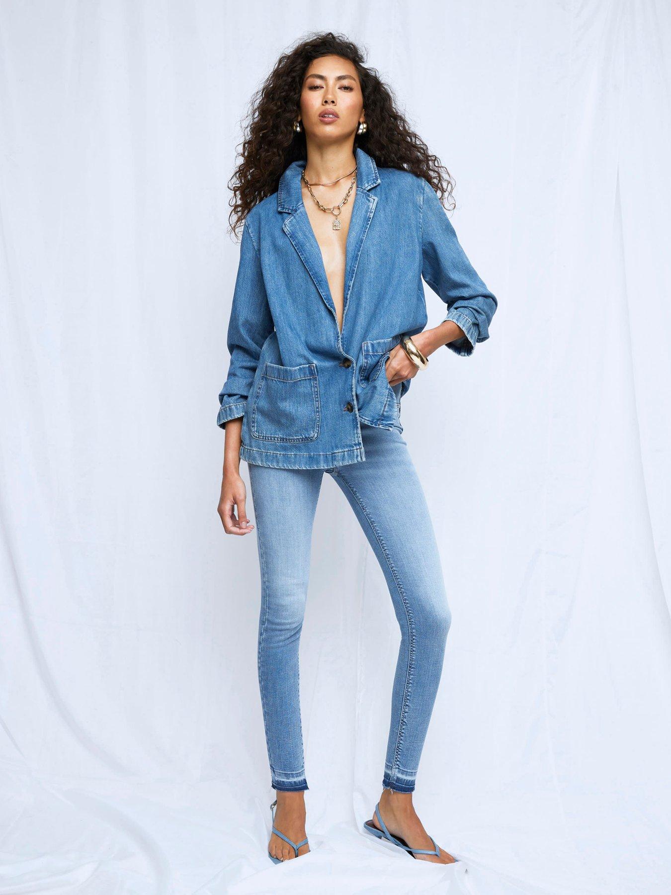 Image 1 of 4 of River Island Mid Rise Sculpt Jeans - Light Denim