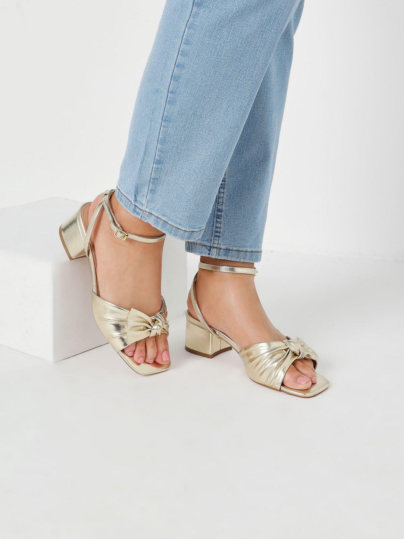 Image 4 of 4 of Yours Wide Fit Mid Block Heel Bow Sandal - Gold