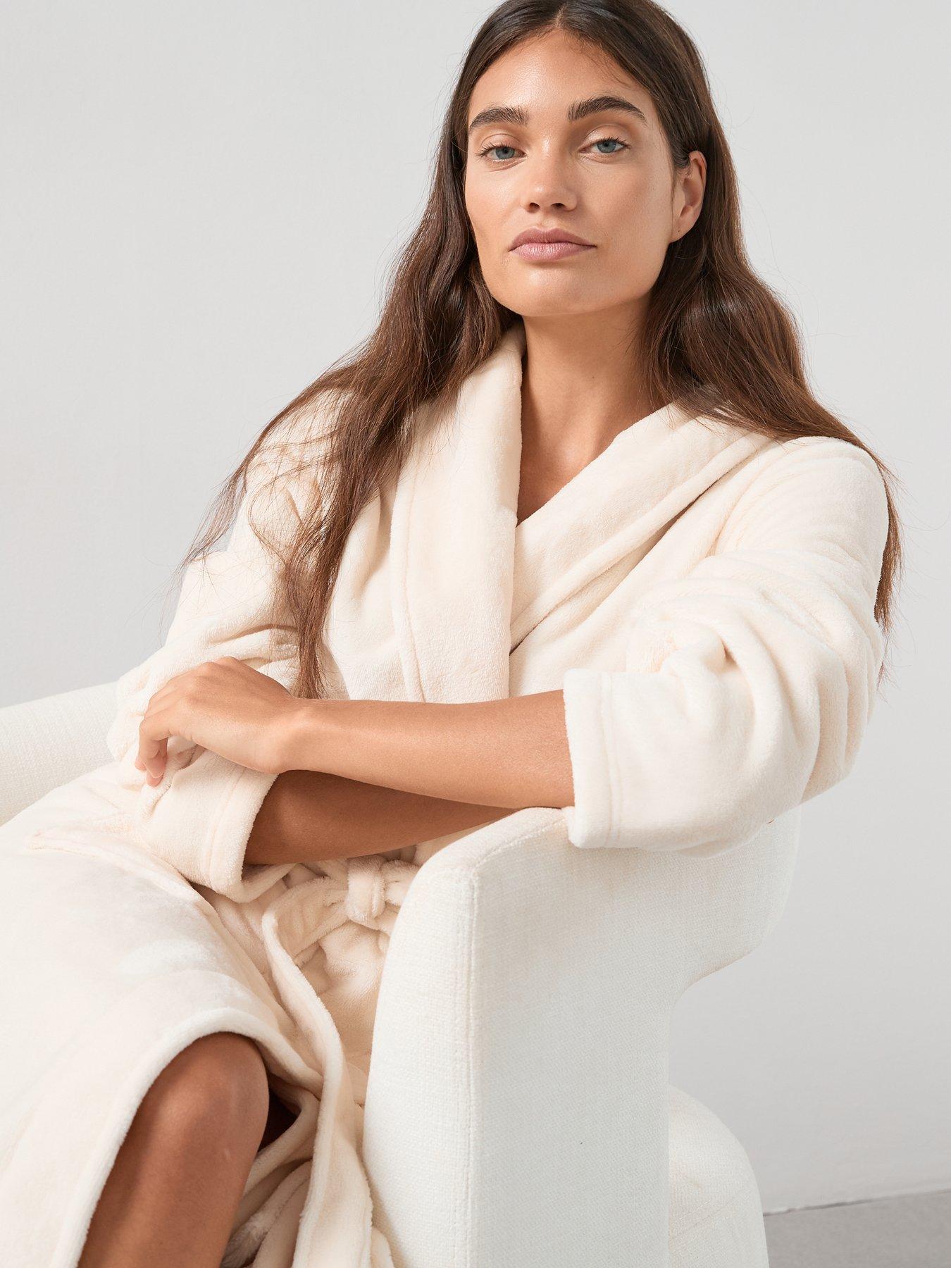 chinese dress ladies HEAT HOLDERS Ladies Fleece Dressing Gown Womens Luxury Soft Winter Warm  Bathrobe without Hood (S, Cream) : Amazon.co.uk: Fashion
