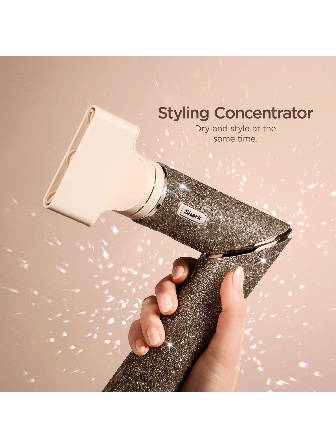 Image 7 of 7 of Shark FlexStyle Sparkle Limited Edition Champagne Diamond 5-in-1 Air Styler &amp; Hair Dryer Gift Set