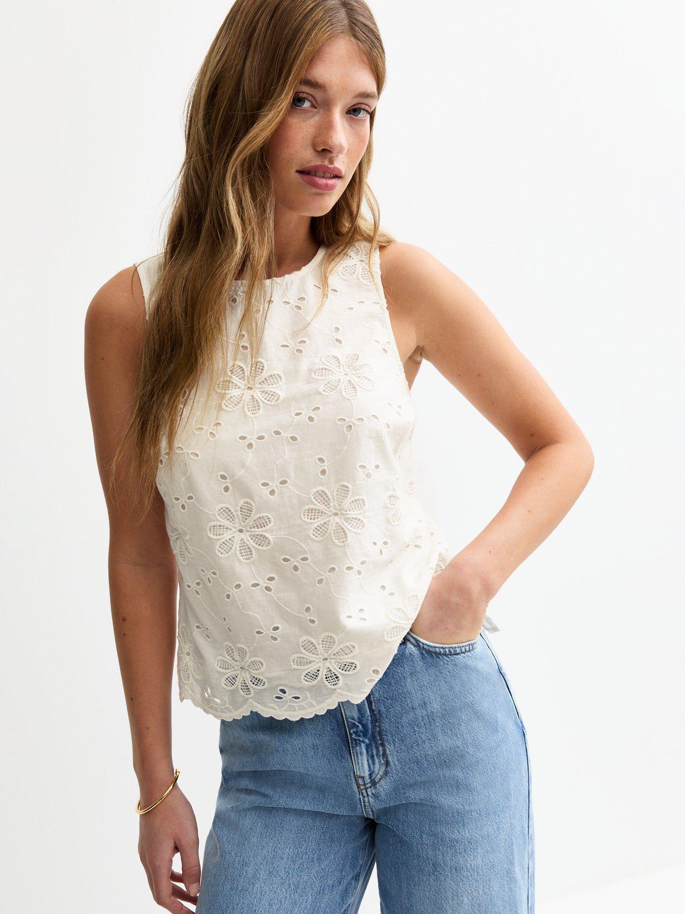 undefined Della Daisy Broderie Sleeveless Vest - White