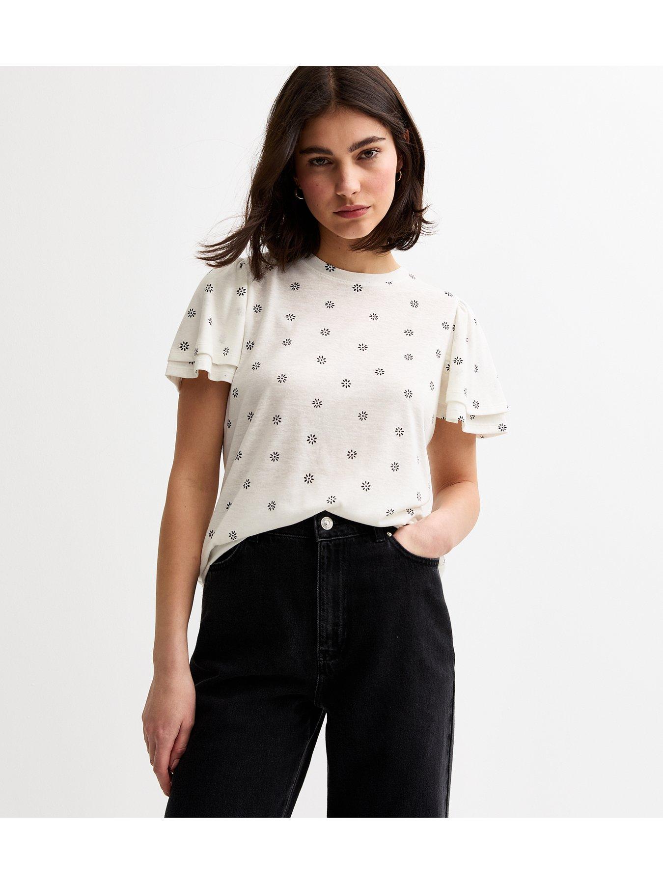 undefined White Daisy Print Flutter Sleeve Top - Cream