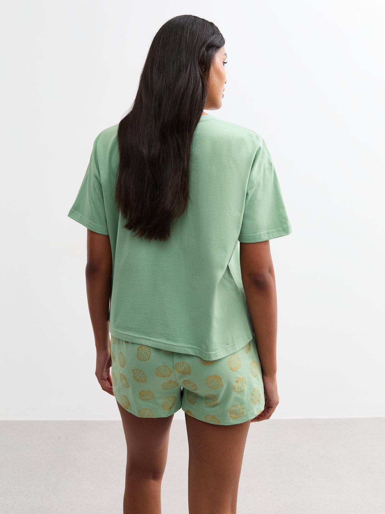 Image 2 of 4 of New Look Shell Yeah Short Pyjama Set - Green