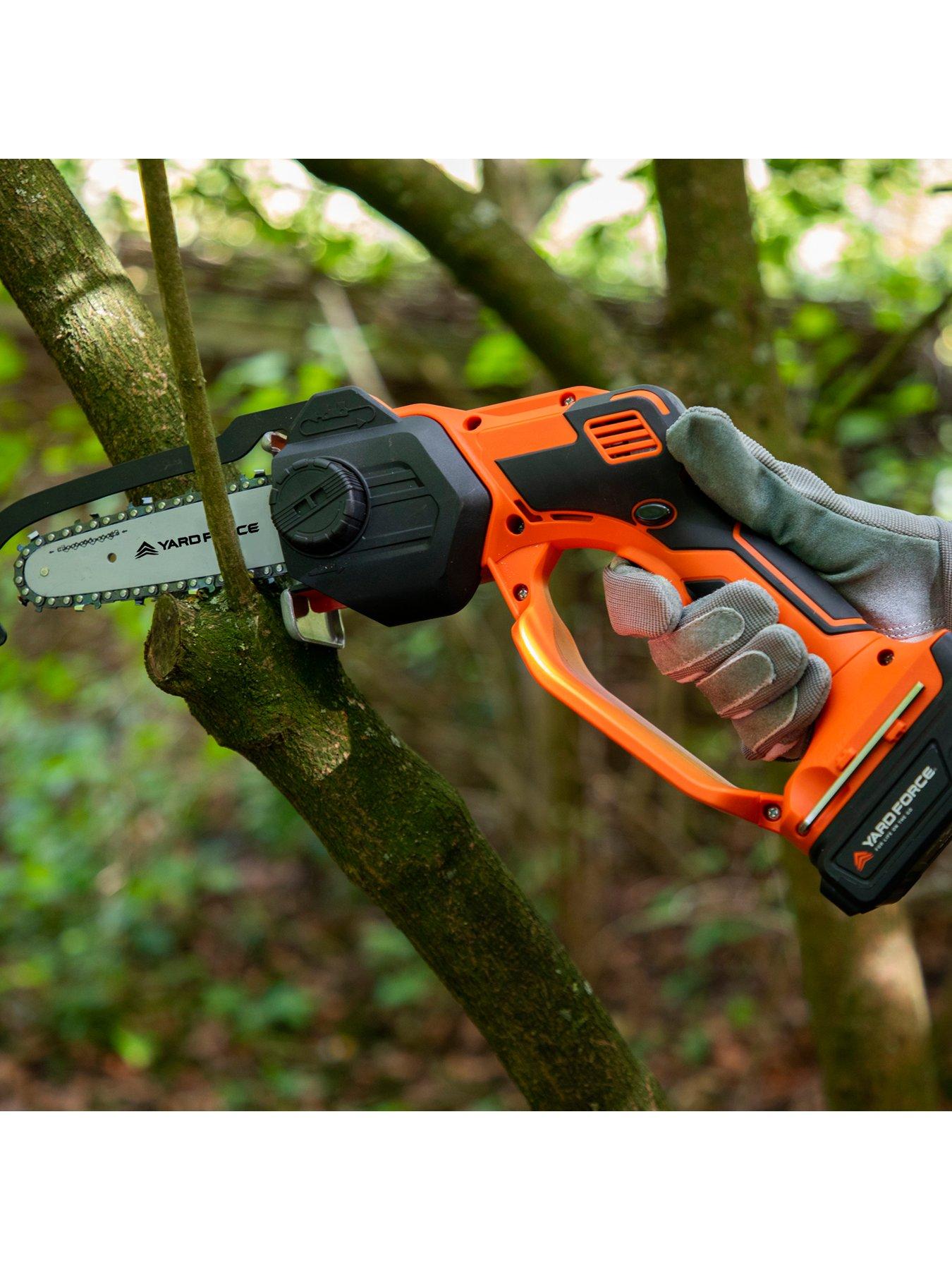 Image 4 of 7 of Yard Force 20V Cordless 12.5cm Mini Pruning Saw with Li-Ion Battery and Charger - LS C13 - CR20 Range