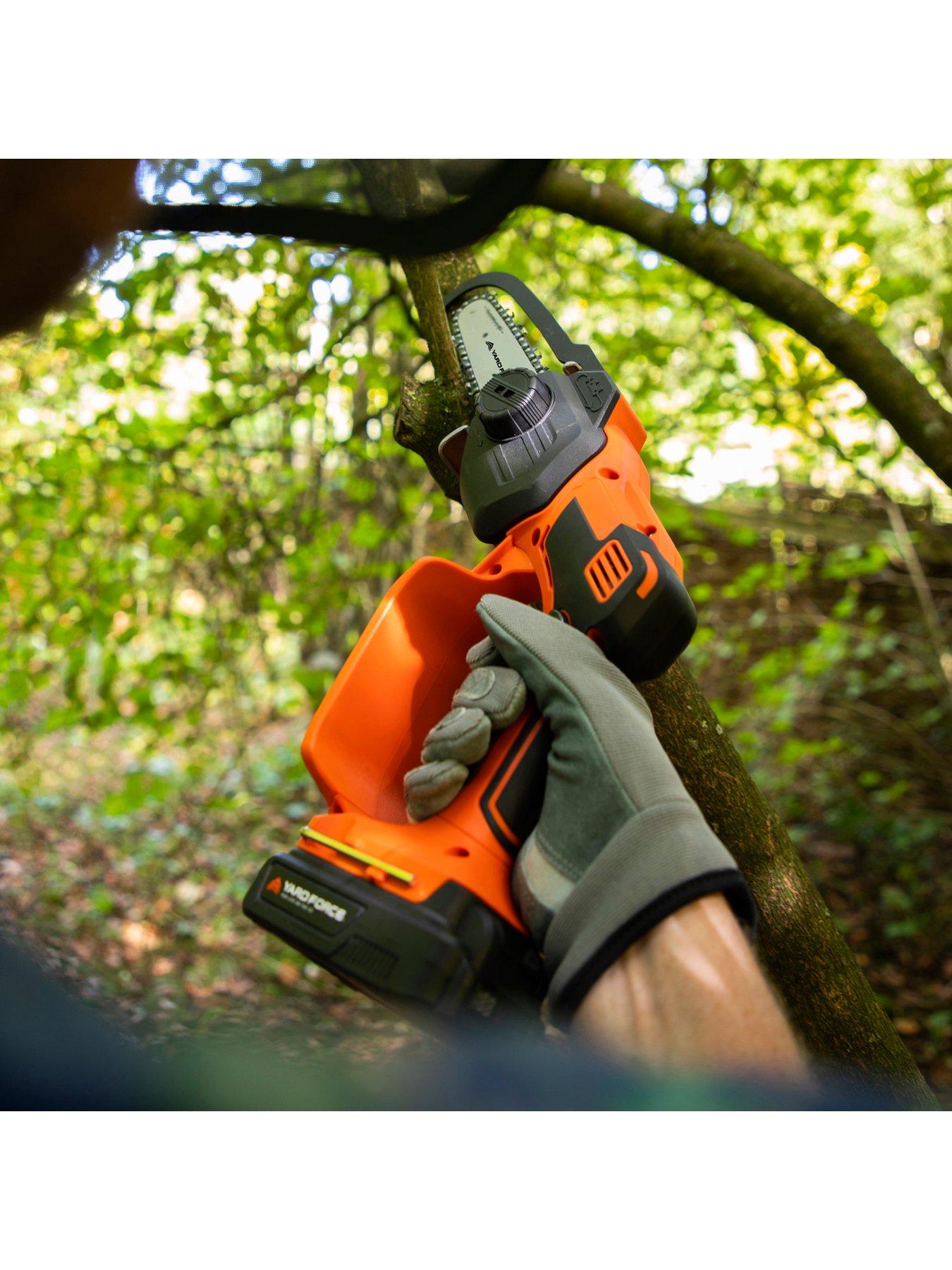 Image 5 of 7 of Yard Force 20V Cordless 12.5cm Mini Pruning Saw with Li-Ion Battery and Charger - LS C13 - CR20 Range