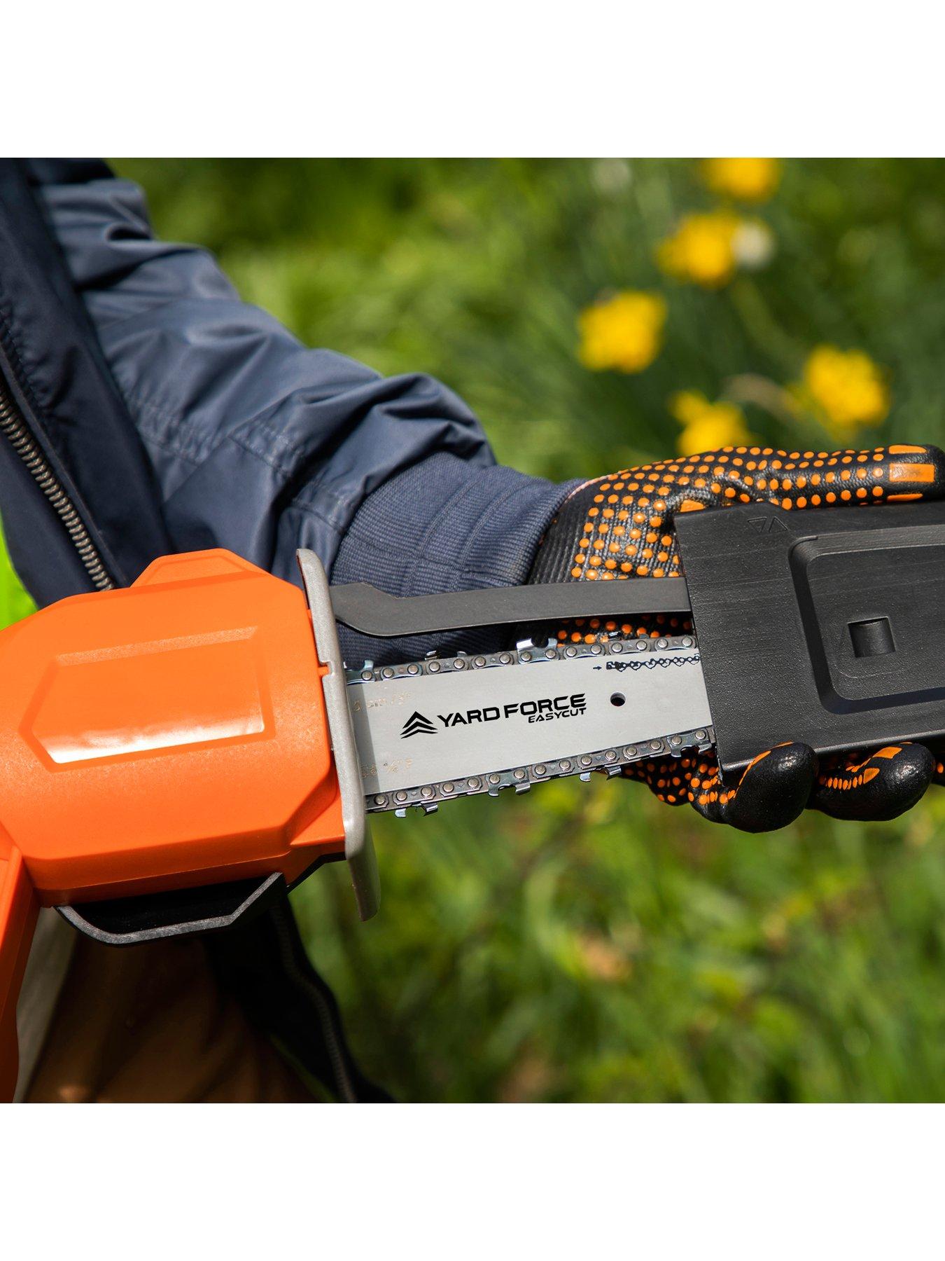 Image 6 of 7 of Yard Force 20V Cordless 12.5cm Mini Pruning Saw with Li-Ion Battery and Charger - LS C13 - CR20 Range