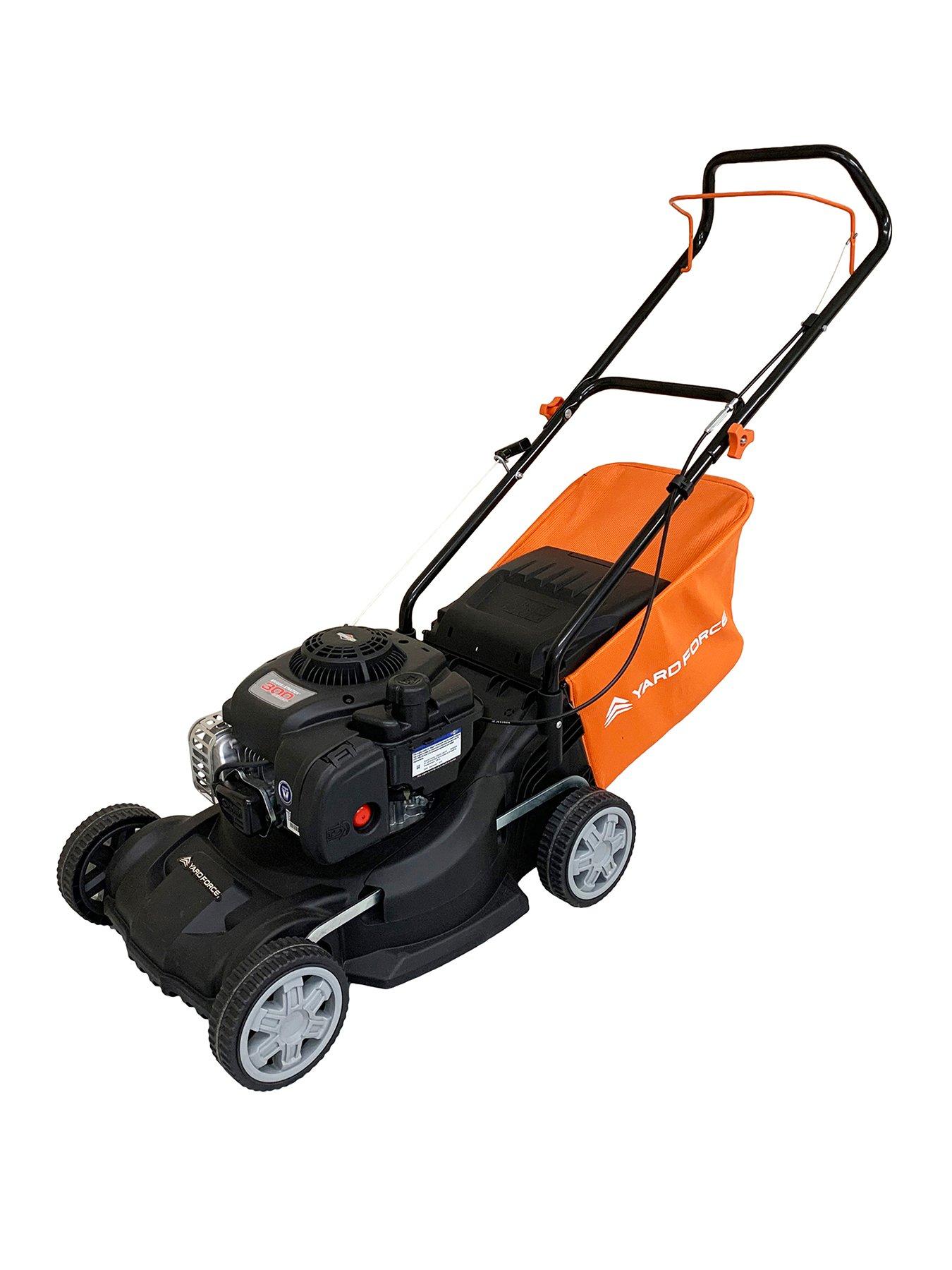 Yard Force 40cm Hand Push Petrol Lawnmower with 125cc Briggs and Stratton 300 Engine - GMB40