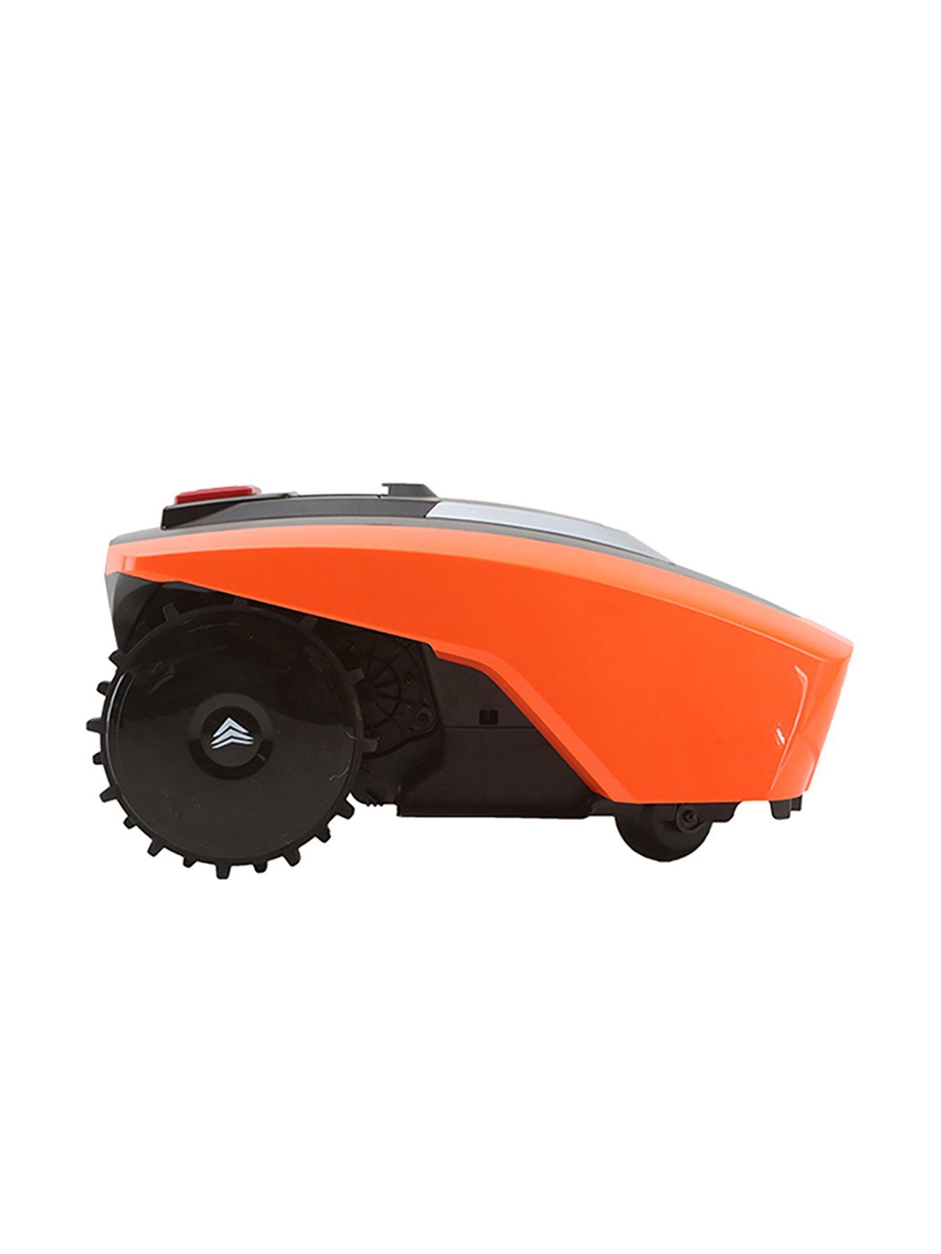 Image 2 of 6 of Yard Force Robotic Lawnmower with app control via Bluetooth, for lawns up to 260m&sup2; - EasyMow 260B