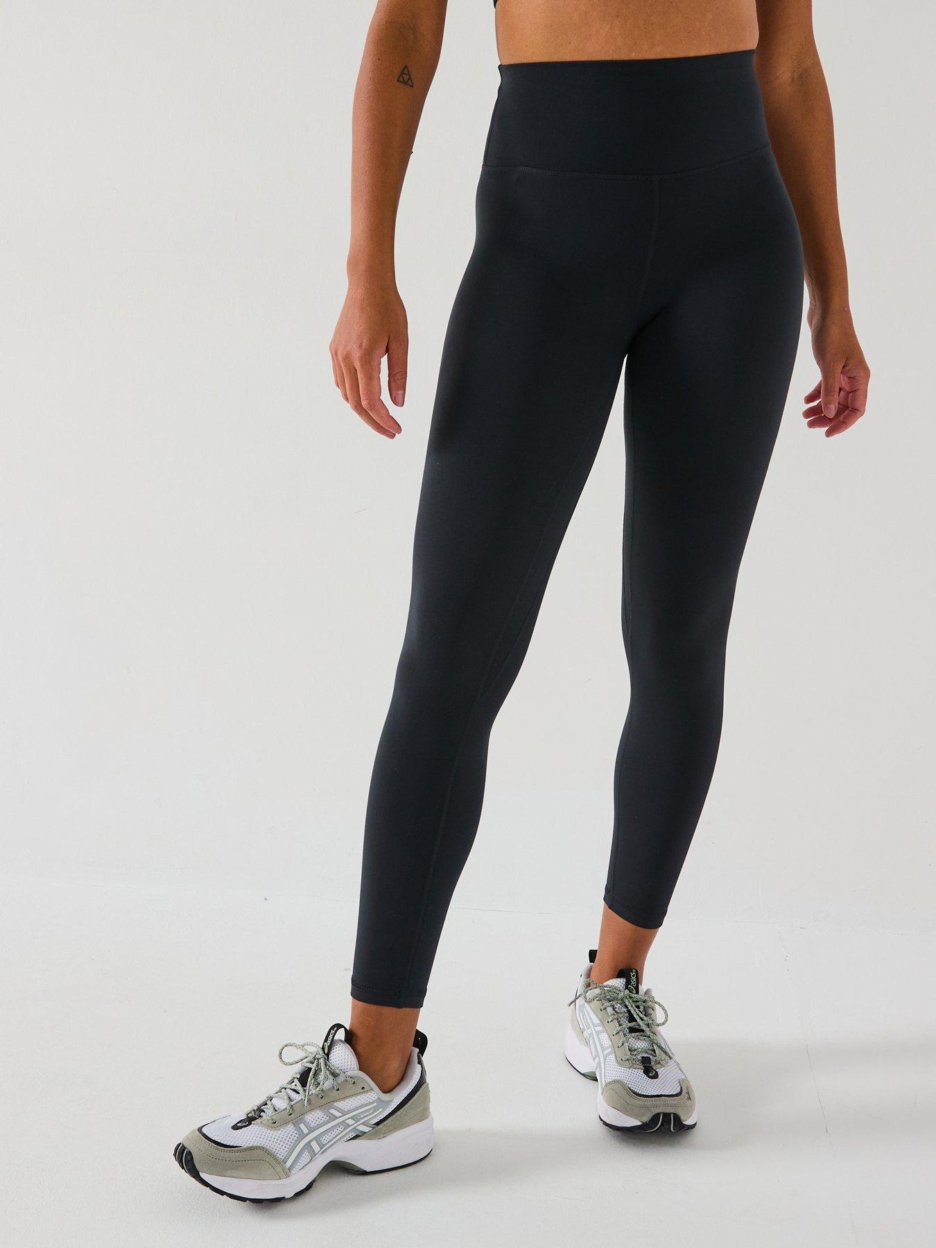 undefined Womens Training Soft Motion Legging 7/8 - Black