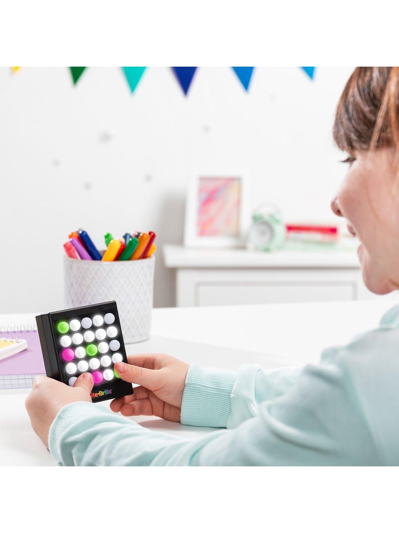 Image 7 of 8 of Lite Brite Touch Mini