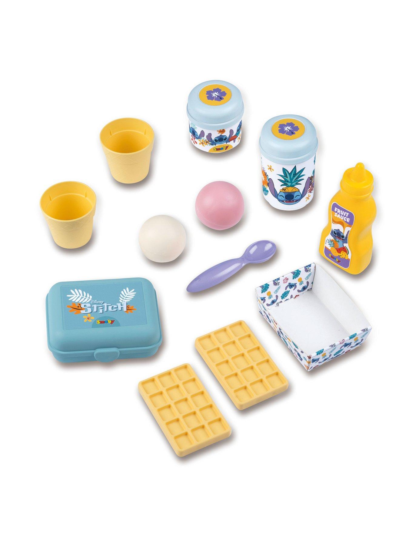 Image 6 of 7 of Disney Stitch Smoby Stitch Beach Bar Playset with 12 Accessories