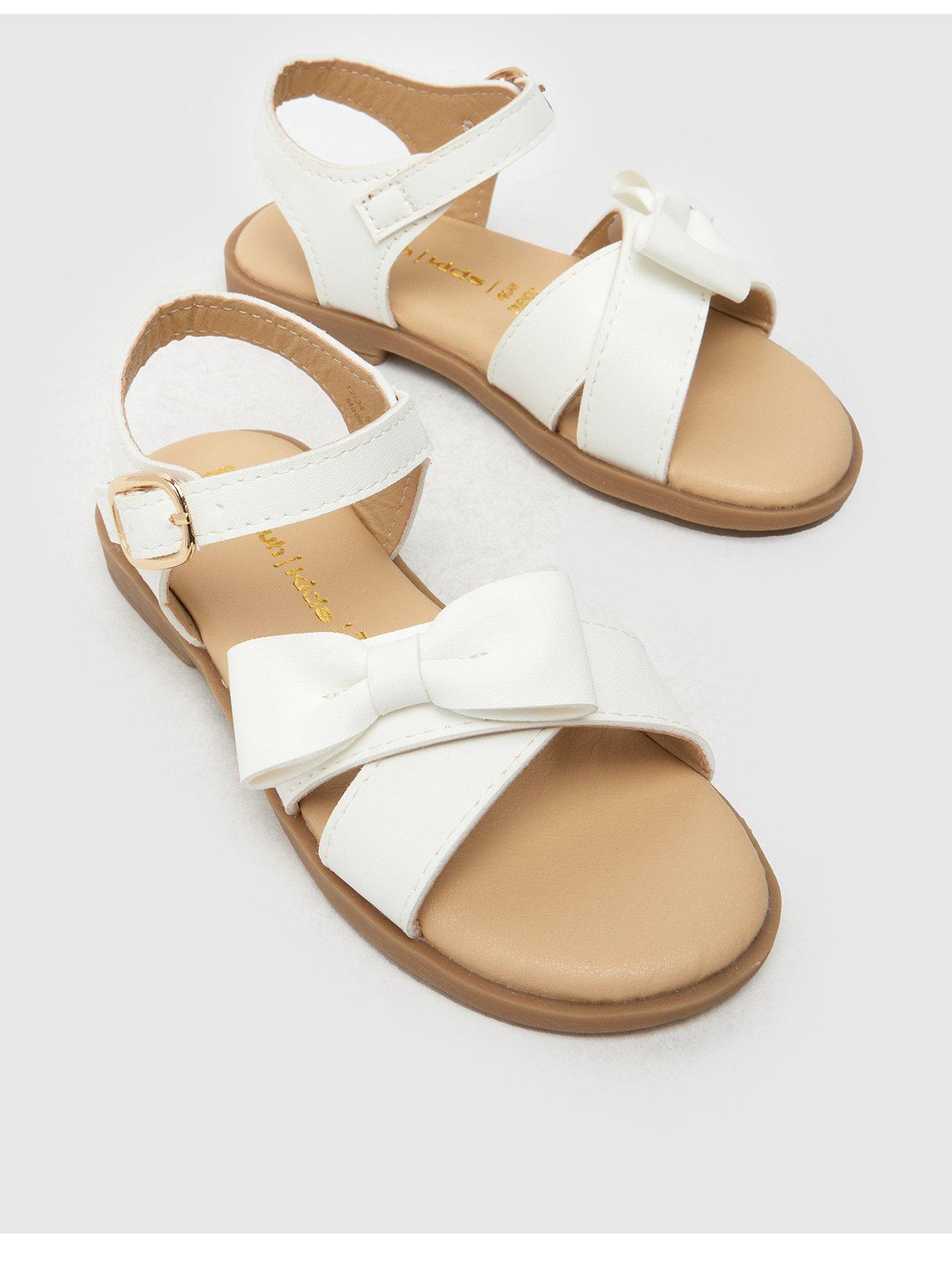 Image 3 of 4 of Schuh Toddler Tinker Bow Sandal - White