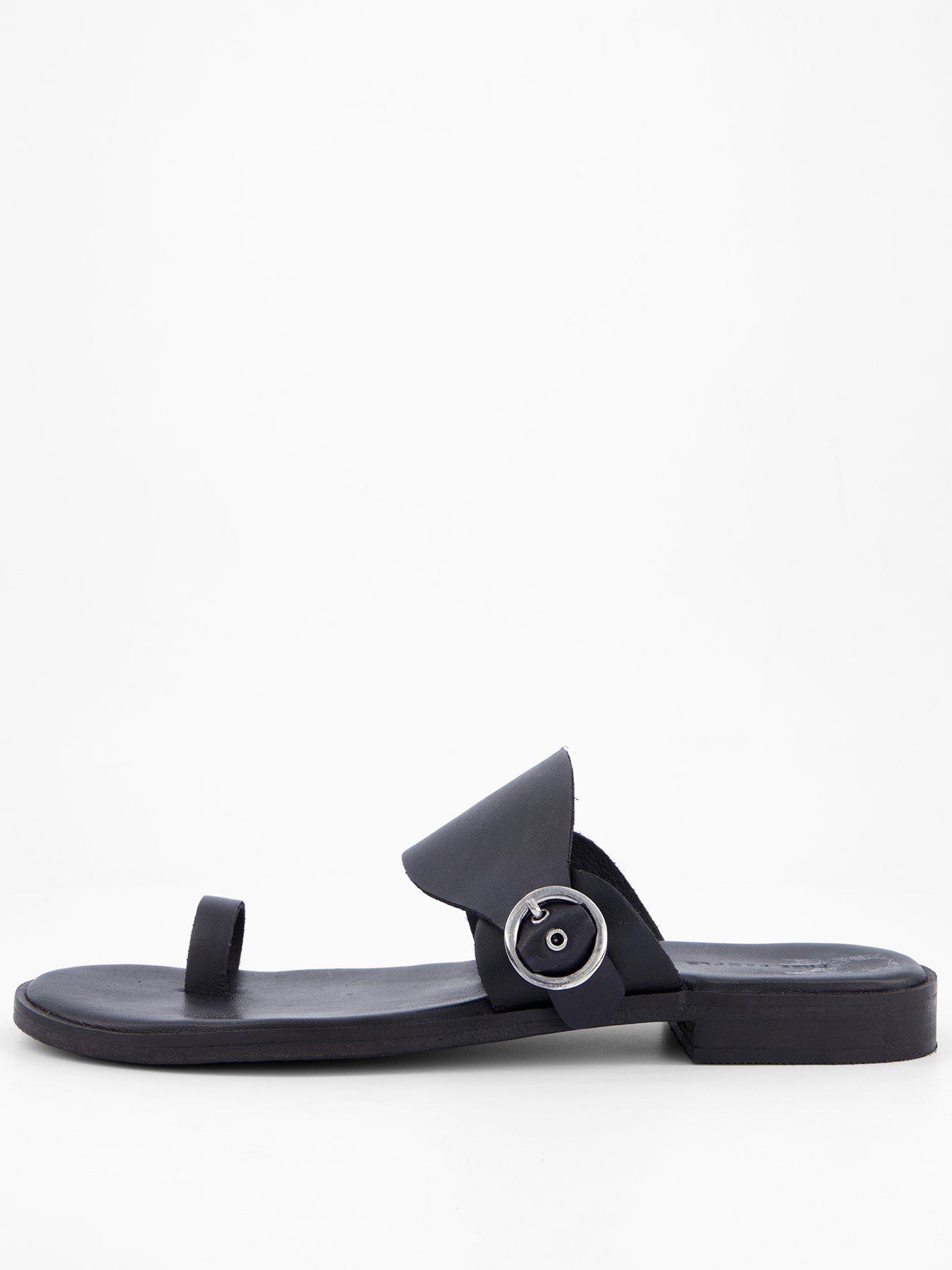 undefined Barcelona Slip On Sandal - Black