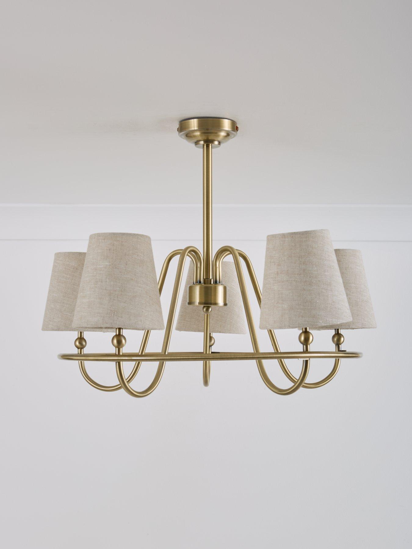 Very Home Heritage 5 Light Chandelier