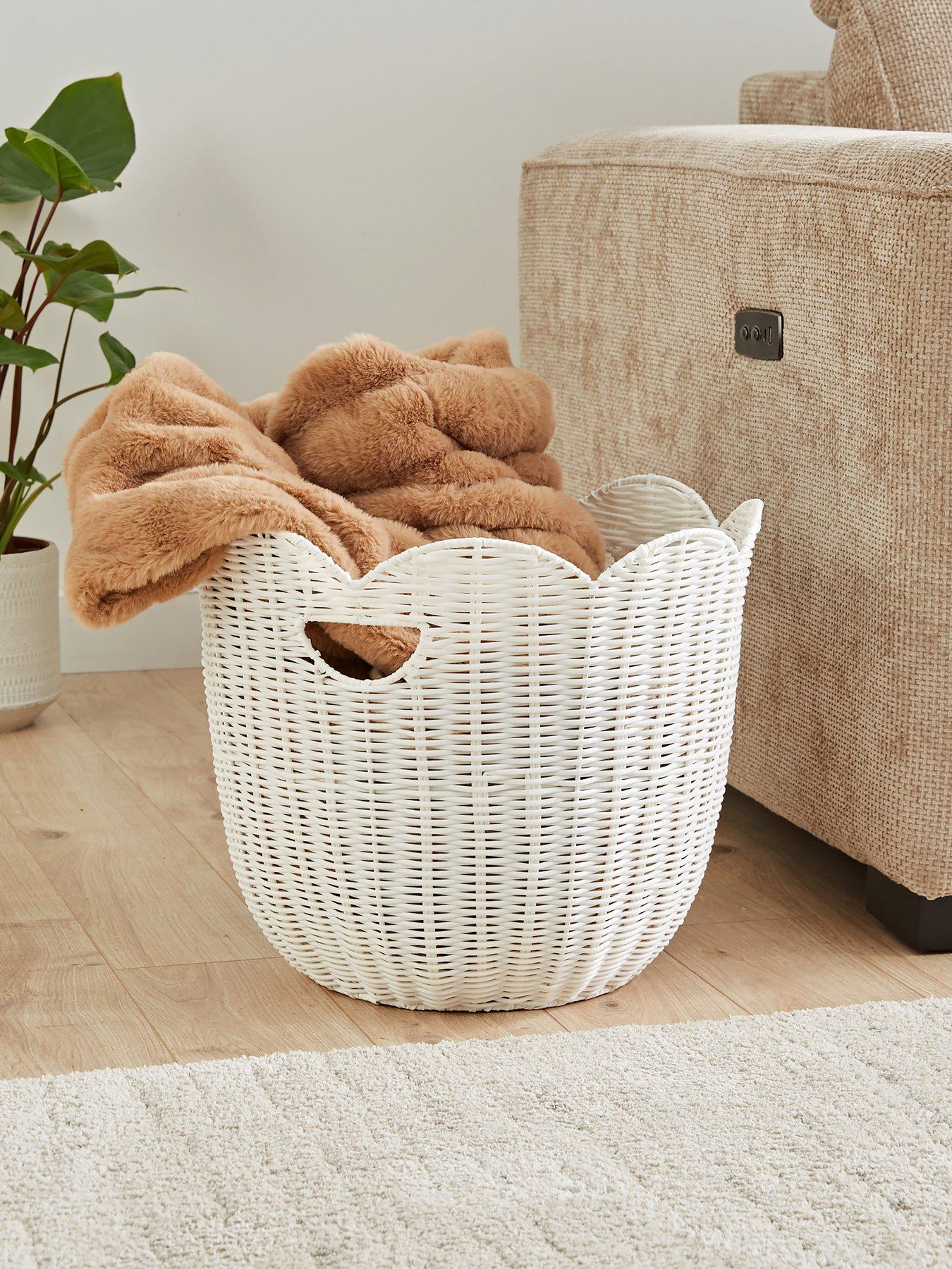 Very Home Scallop Round Basket 37cm