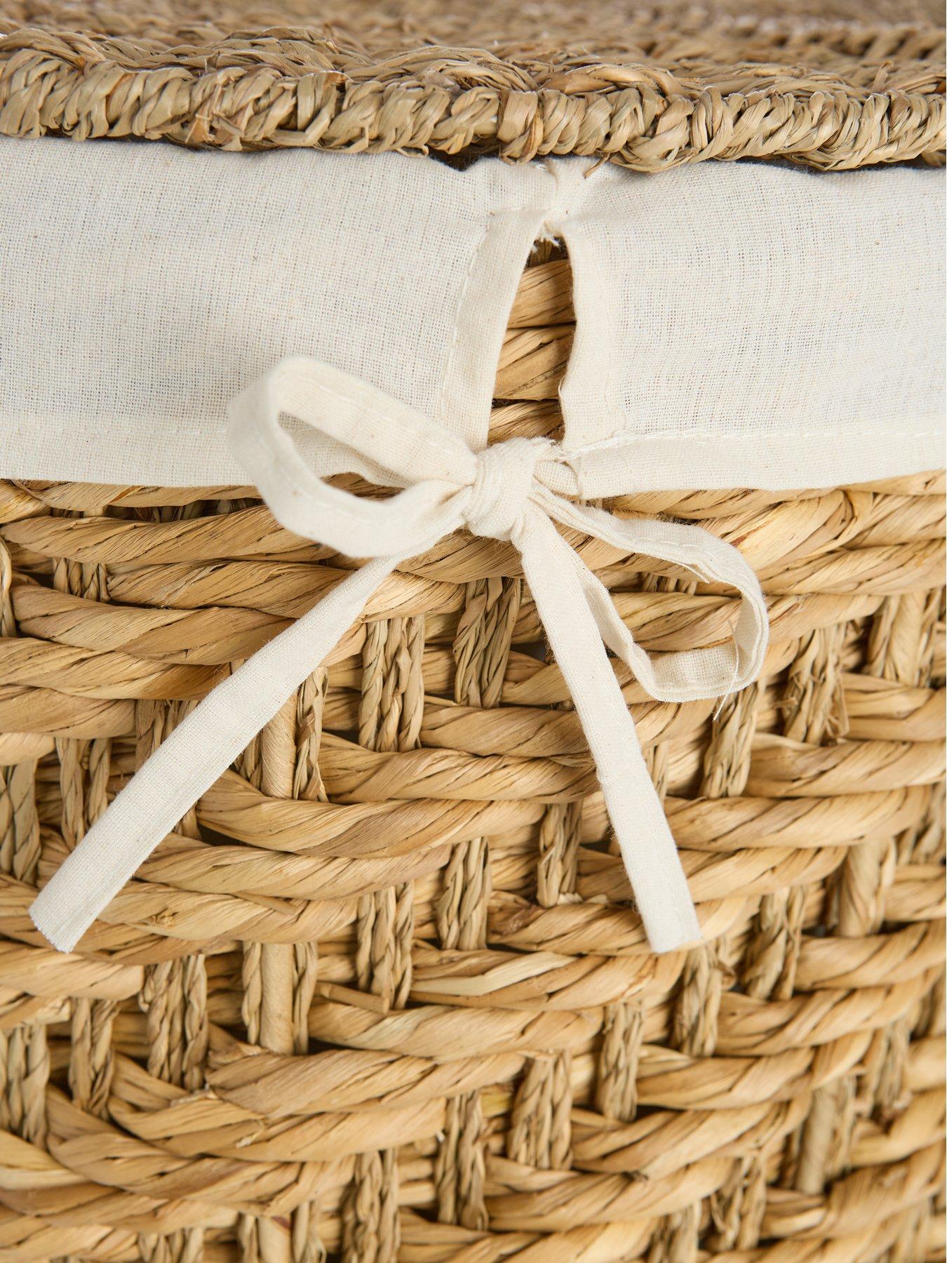 Image 4 of 7 of The Very Collection Seagrass Laundry Hamper with Lid