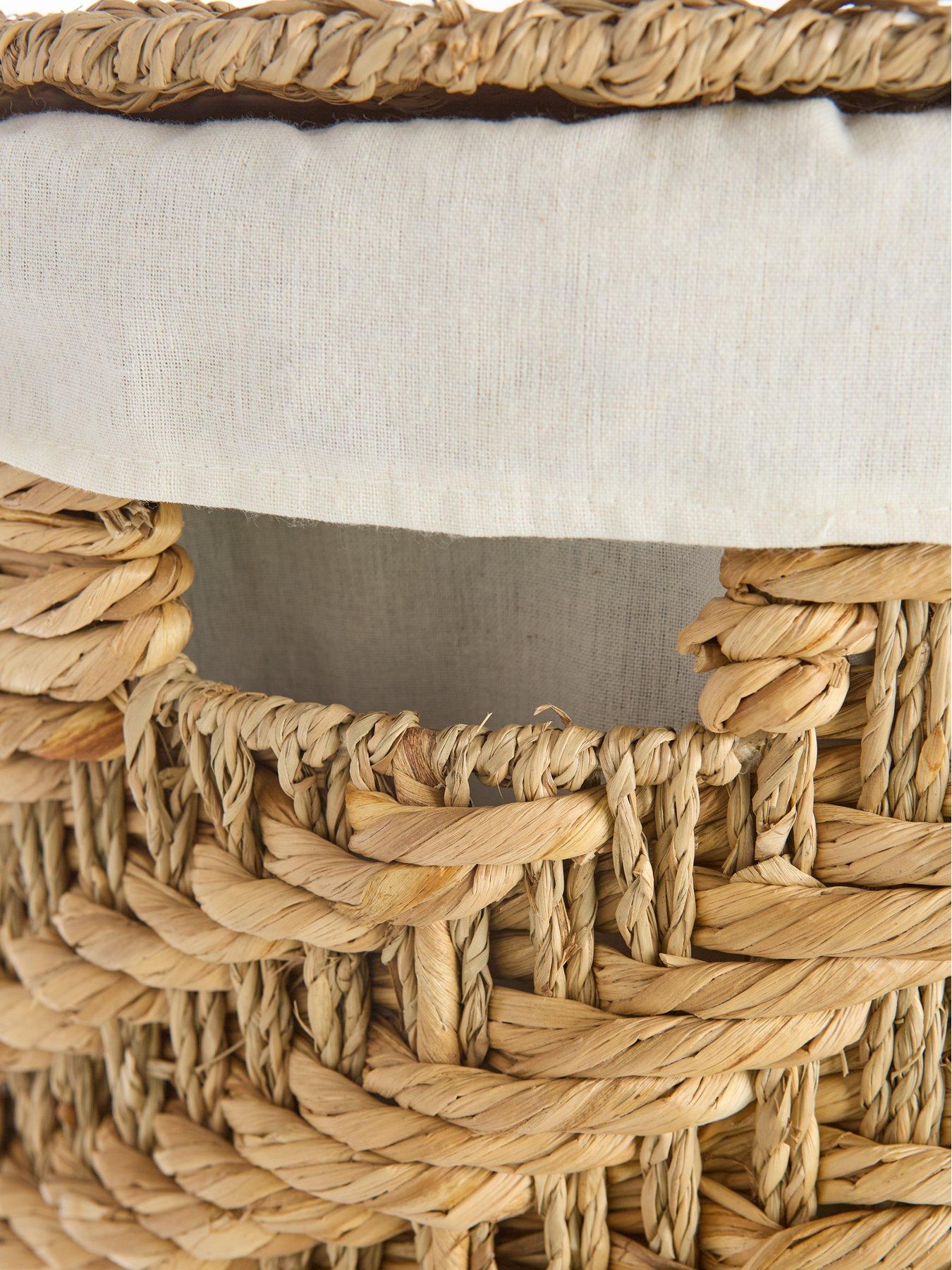 Image 5 of 7 of The Very Collection Seagrass Laundry Hamper with Lid