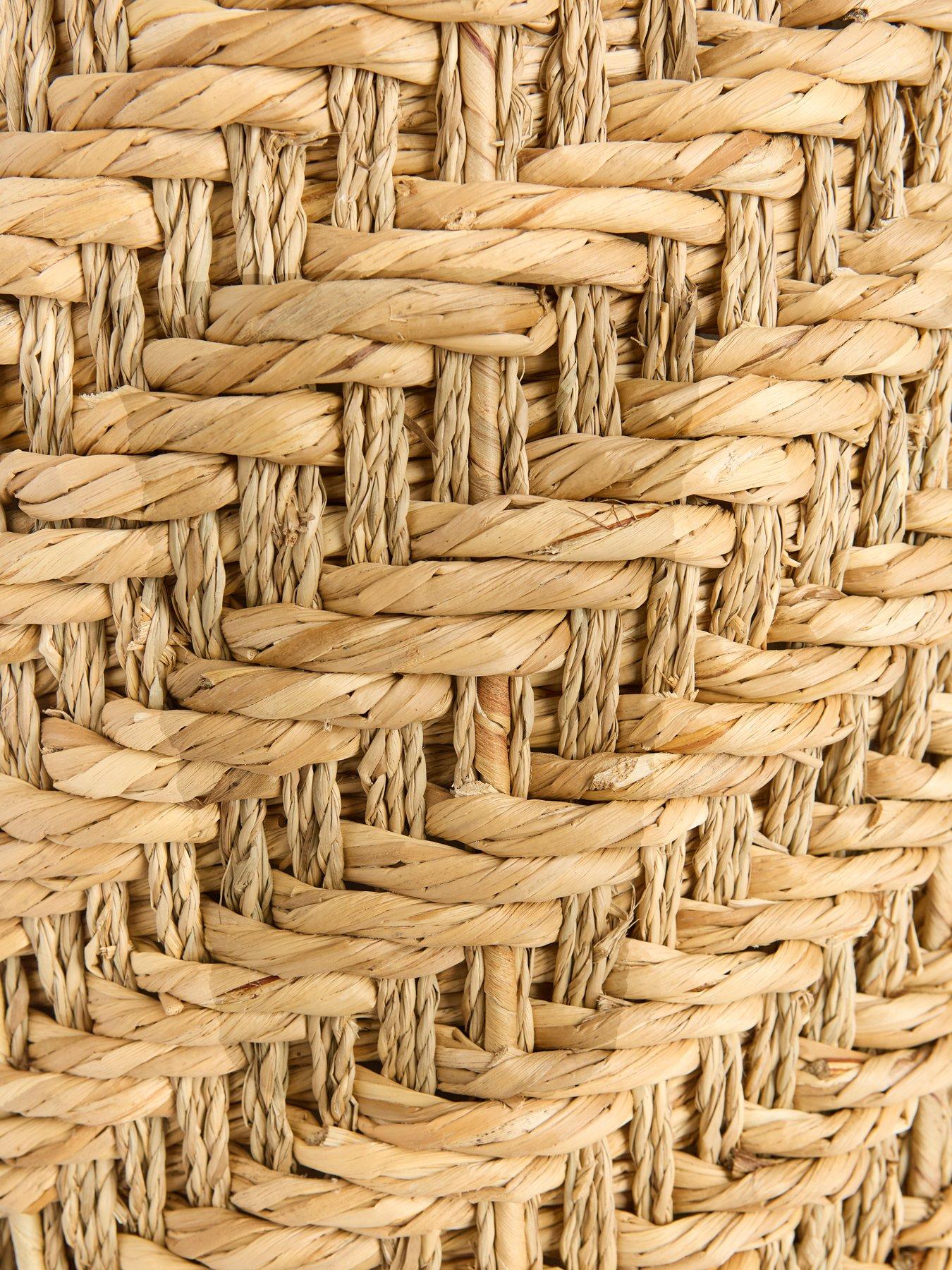 Image 7 of 7 of The Very Collection Seagrass Laundry Hamper with Lid