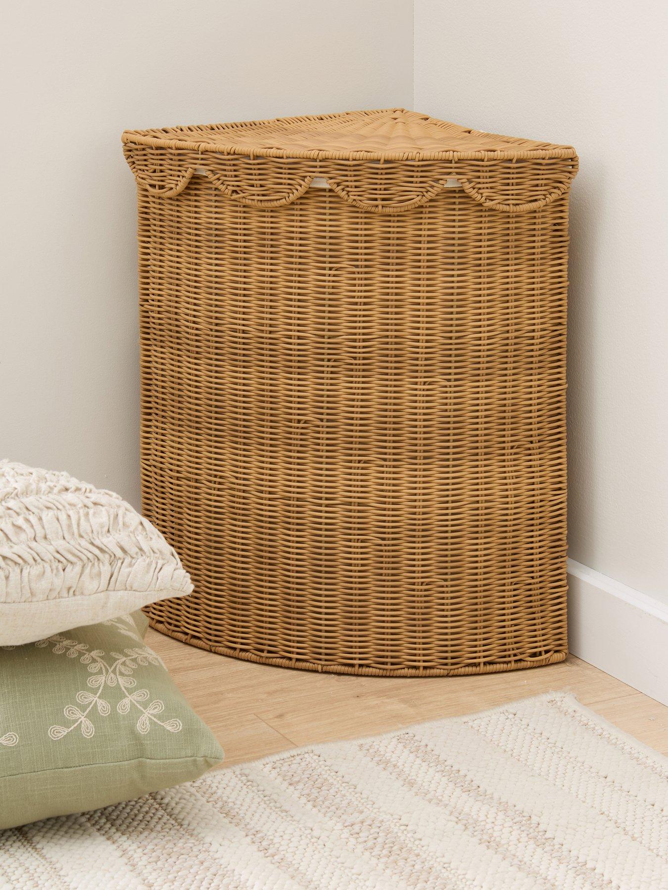 Very Home Scallop Corner Laundry Basket