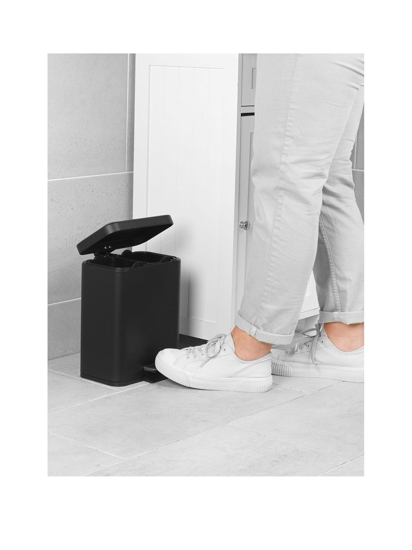 Beldray 5-Litre Dual Compartment Bin - Black