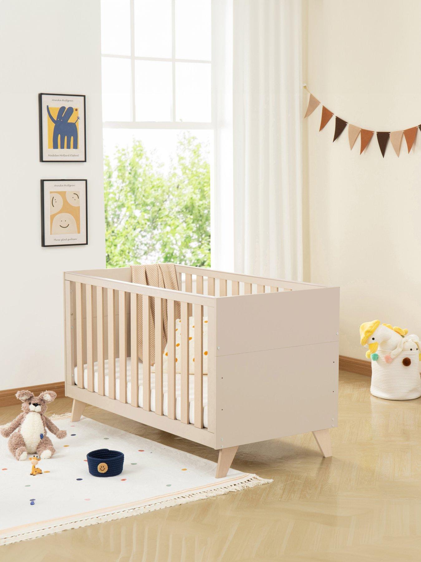 Babymore Dante Cot Bed - Cashmere