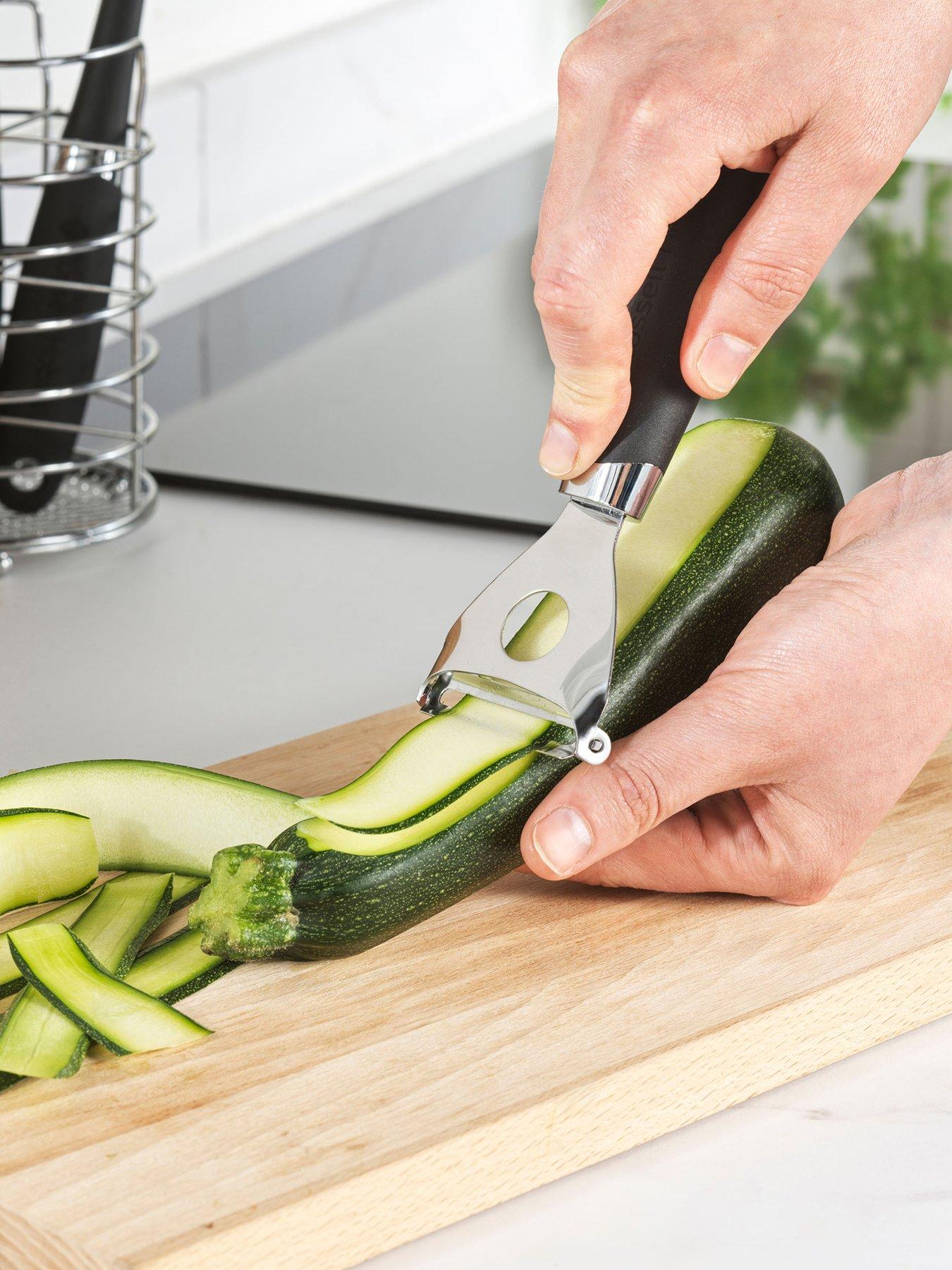 Image 5 of 7 of Russell Hobbs 4 Piece Venus Gadget Set