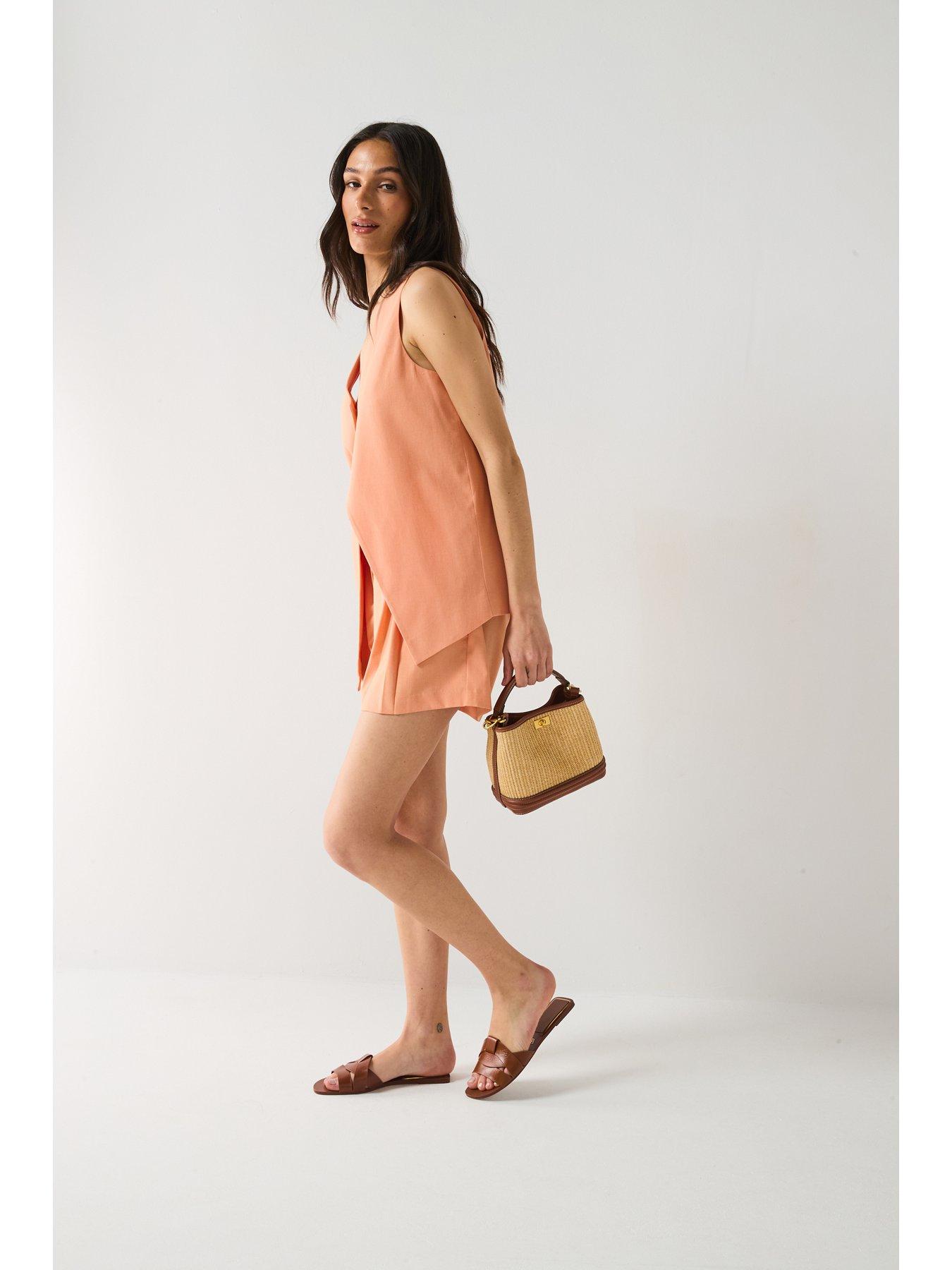 Image 5 of 6 of Vero Moda Tailored Short - Orange