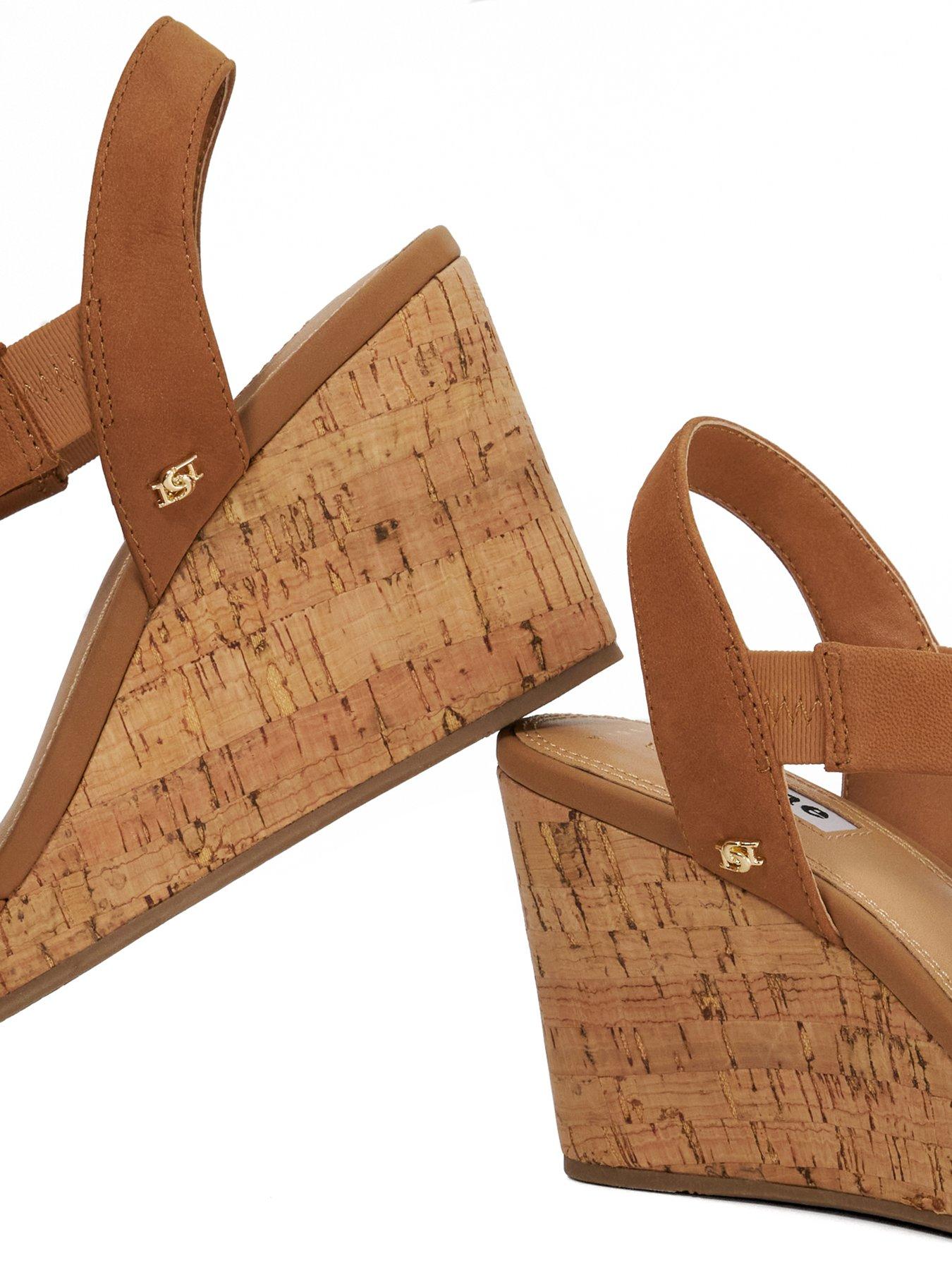 Image 5 of 6 of Dune London Wide Fit Kamies Wedge - Tan