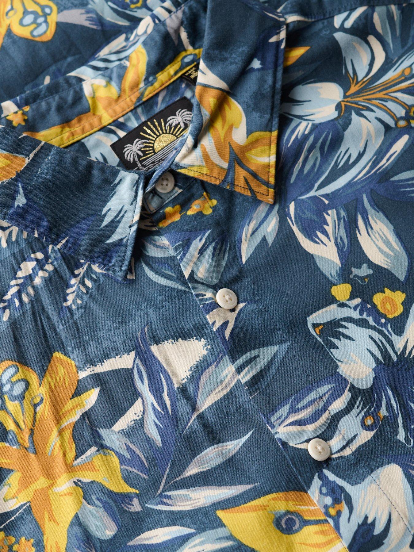 Image 5 of 5 of Superdry Hawaiian Print Short Sleeve Shirt - Multi