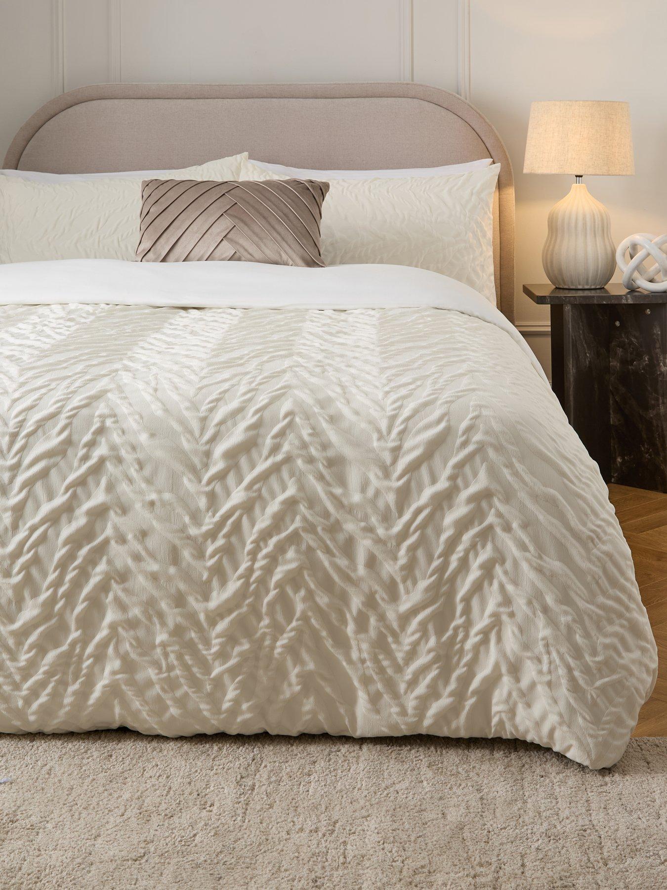 Very Home Zebra Jacquard Duvet Cover Set - Ivory