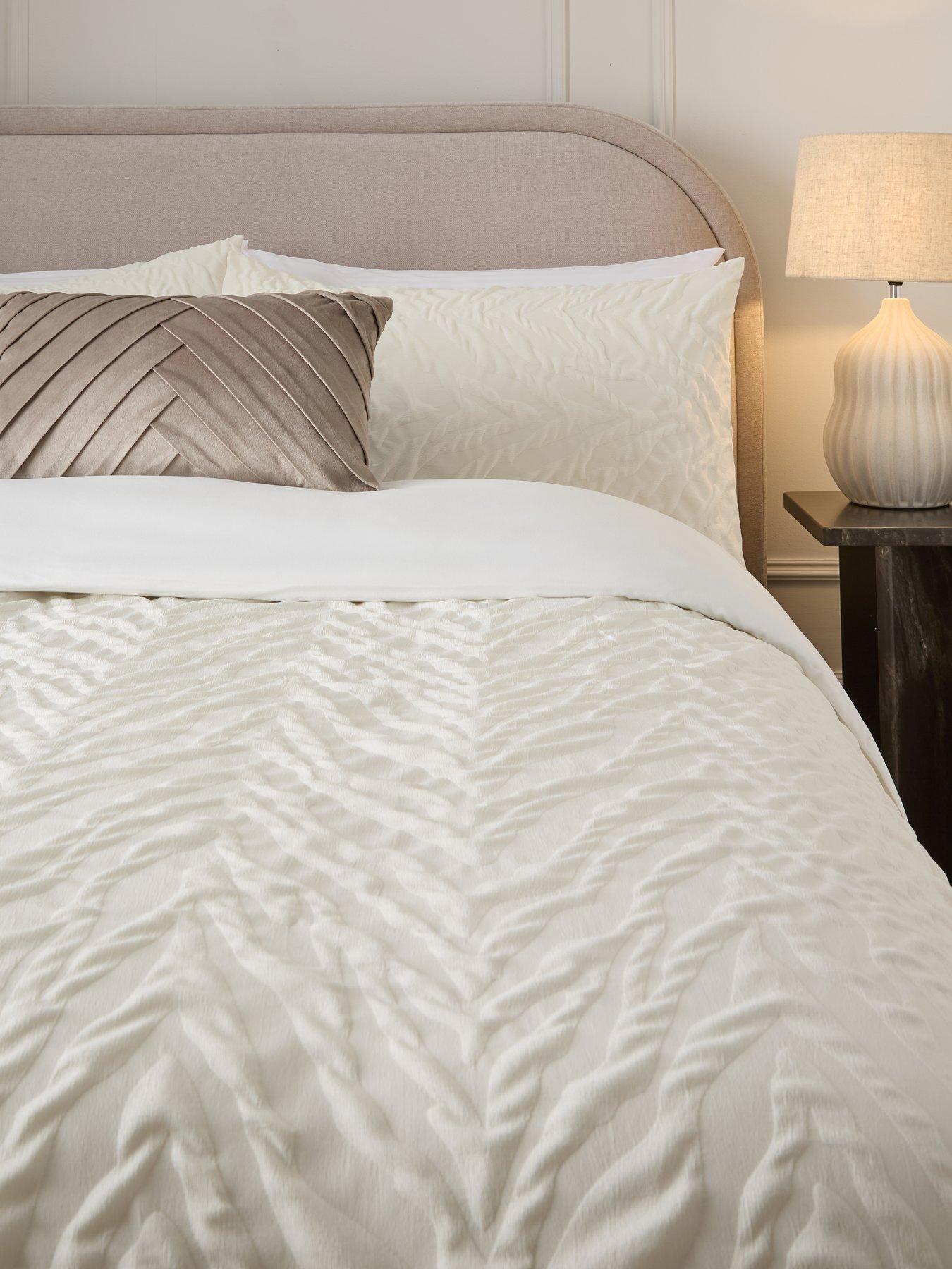 Image 3 of 5 of The Very Collection Zebra Jacquard Duvet Cover Set - Ivory