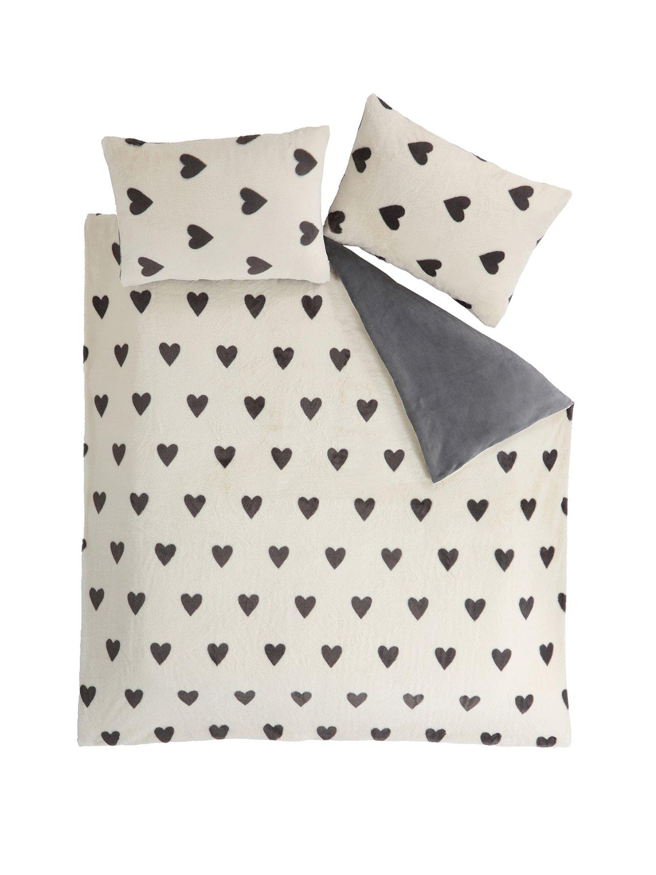 Image 2 of 5 of The Very Collection Faux Fur Heart Print Duvet Cover&nbsp;Set