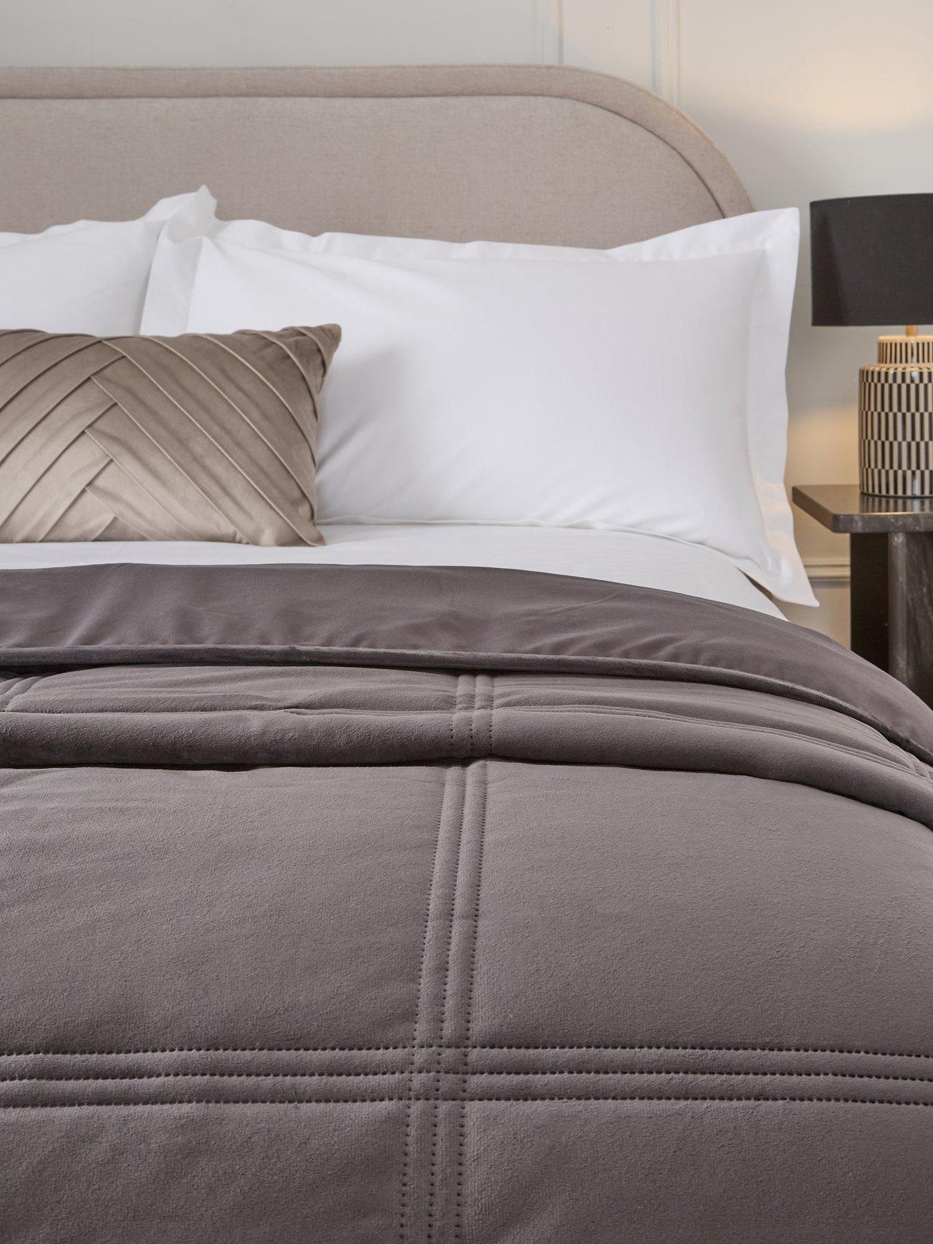 Image 3 of 5 of Very Home Luxe Velvet Bedspread 165x240cm