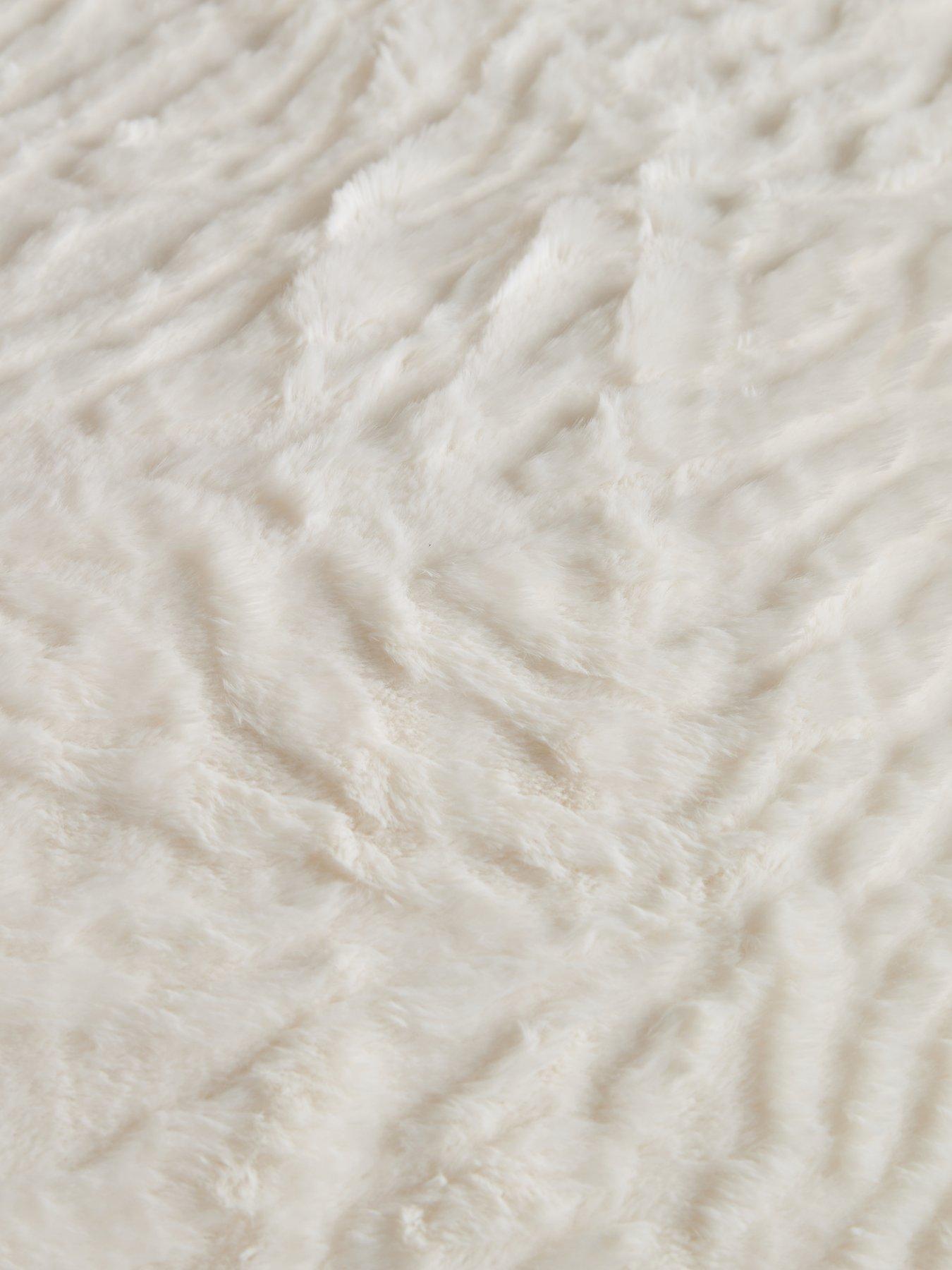Image 5 of 5 of The Very Collection Zebra Carved Faux Fur Duvet Cover&nbsp;Set
