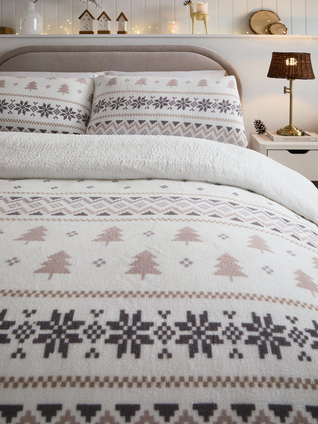 Image 3 of 5 of The Very Collection Fairisle Printed Fleece Duvet Cover&nbsp;Set