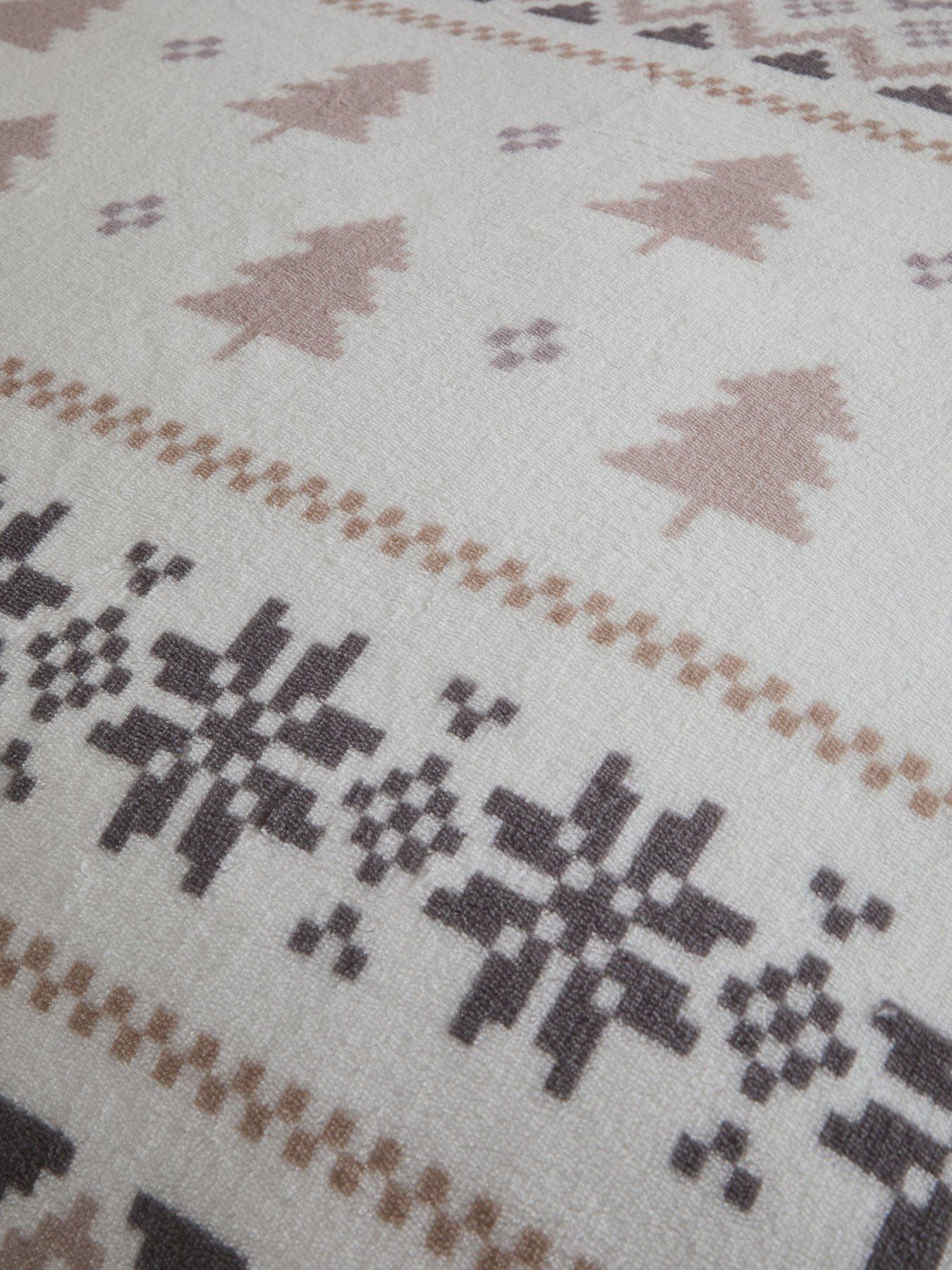 Image 4 of 5 of The Very Collection Fairisle Printed Fleece Duvet Cover&nbsp;Set