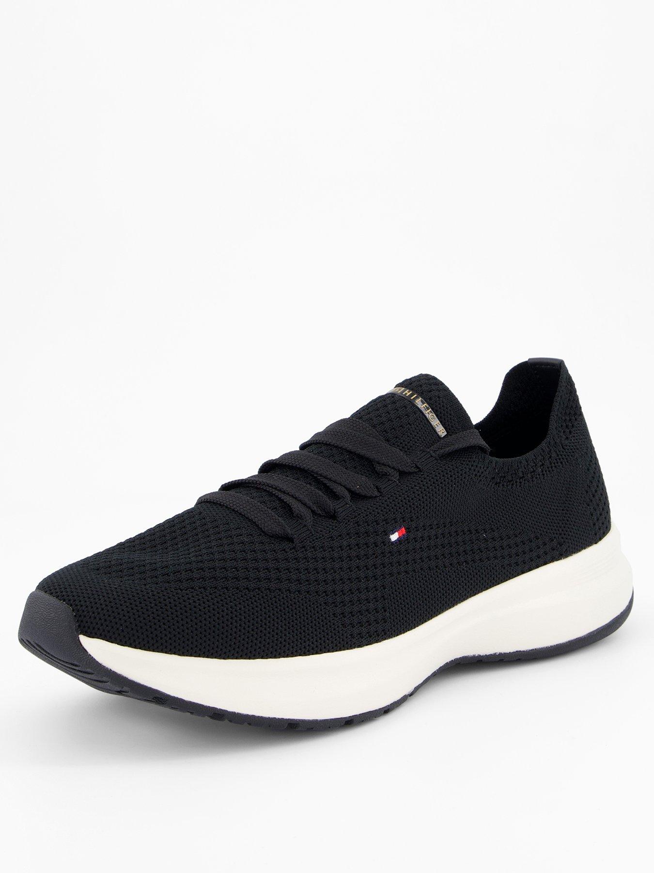 Image 2 of 7 of Tommy Hilfiger Knit Runner Trainer - Black