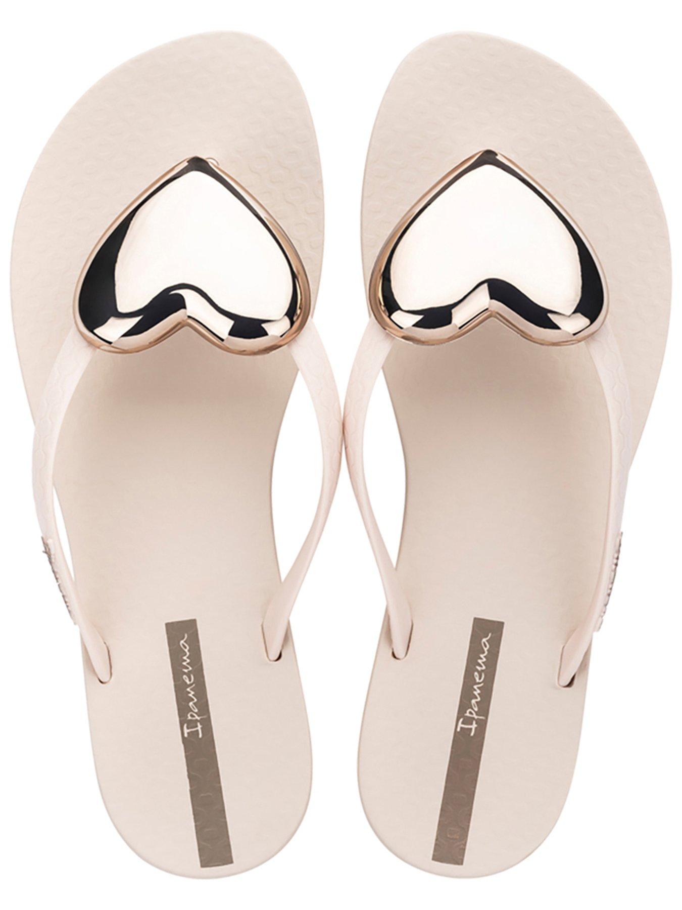 Ipanema Maxi Fashion Heart Detail Flip Flop Beige Very