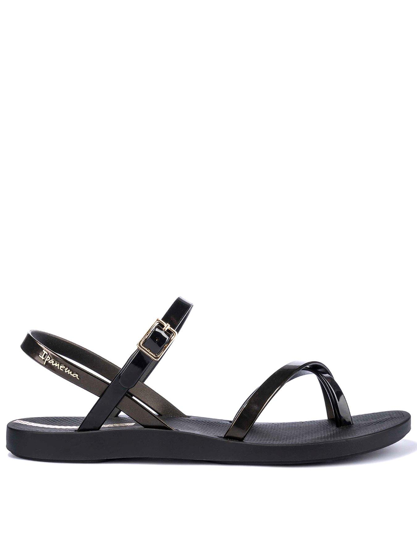 undefined Fashion Sand Strappy Sandal - Black