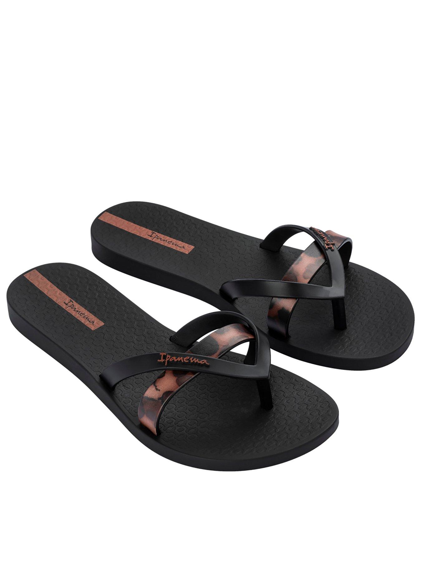 undefined Kirei Tortoise Shell Print Toe-Post Sandal - Black