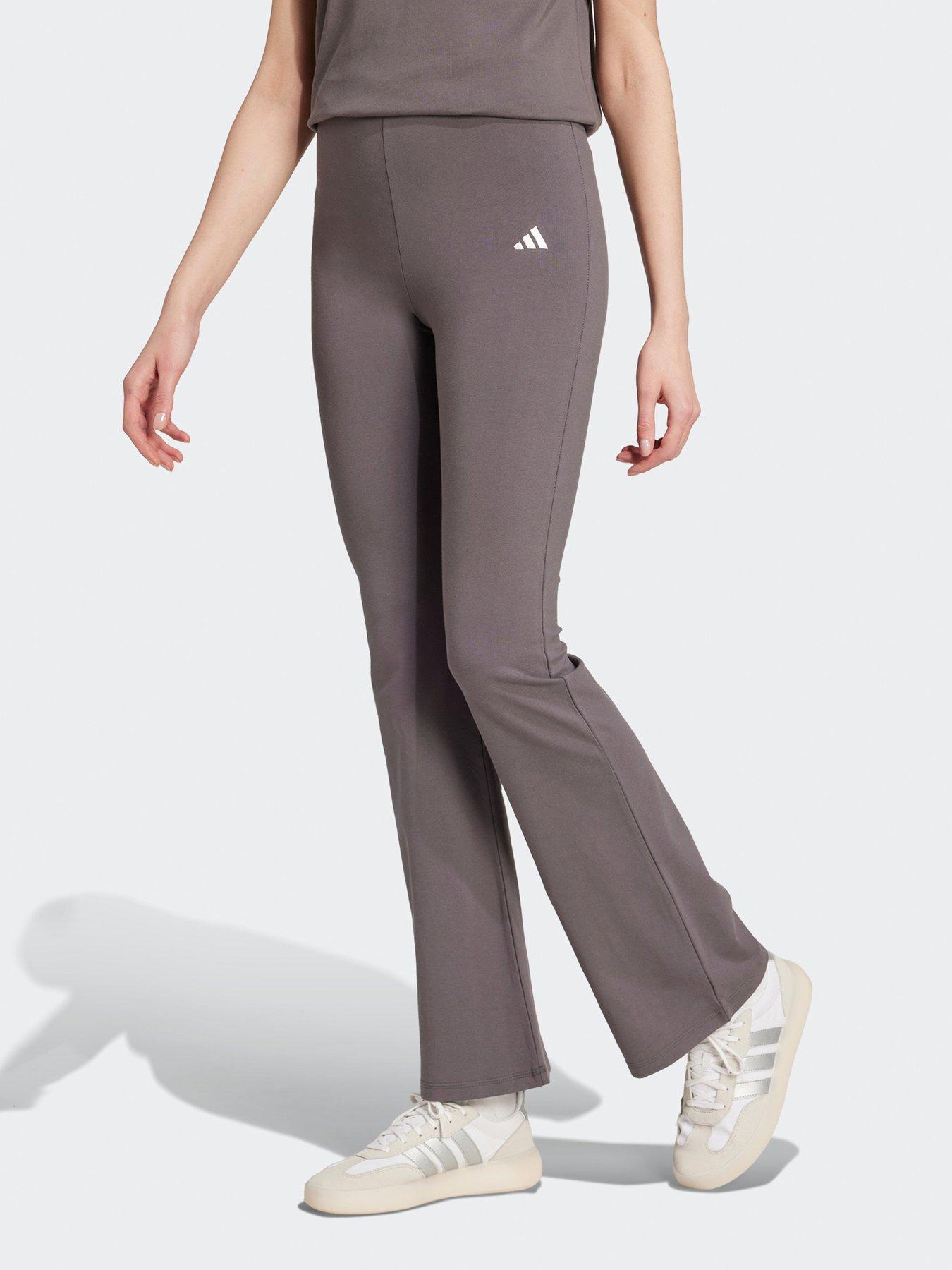 undefined Womens Essentials Small Logo Flared Leggings - Dark Grey