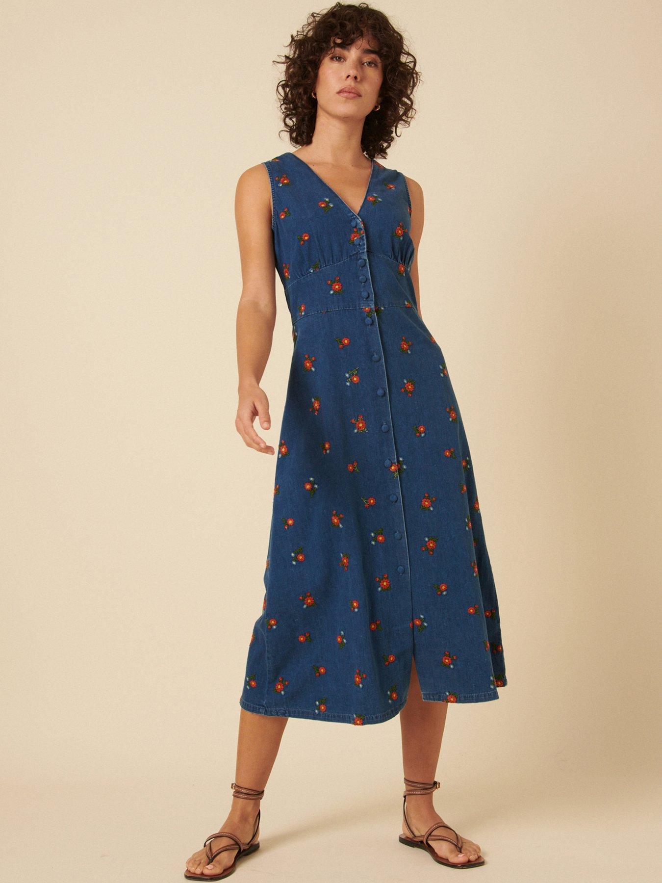 undefined Embroidered Midi Dress - Blue