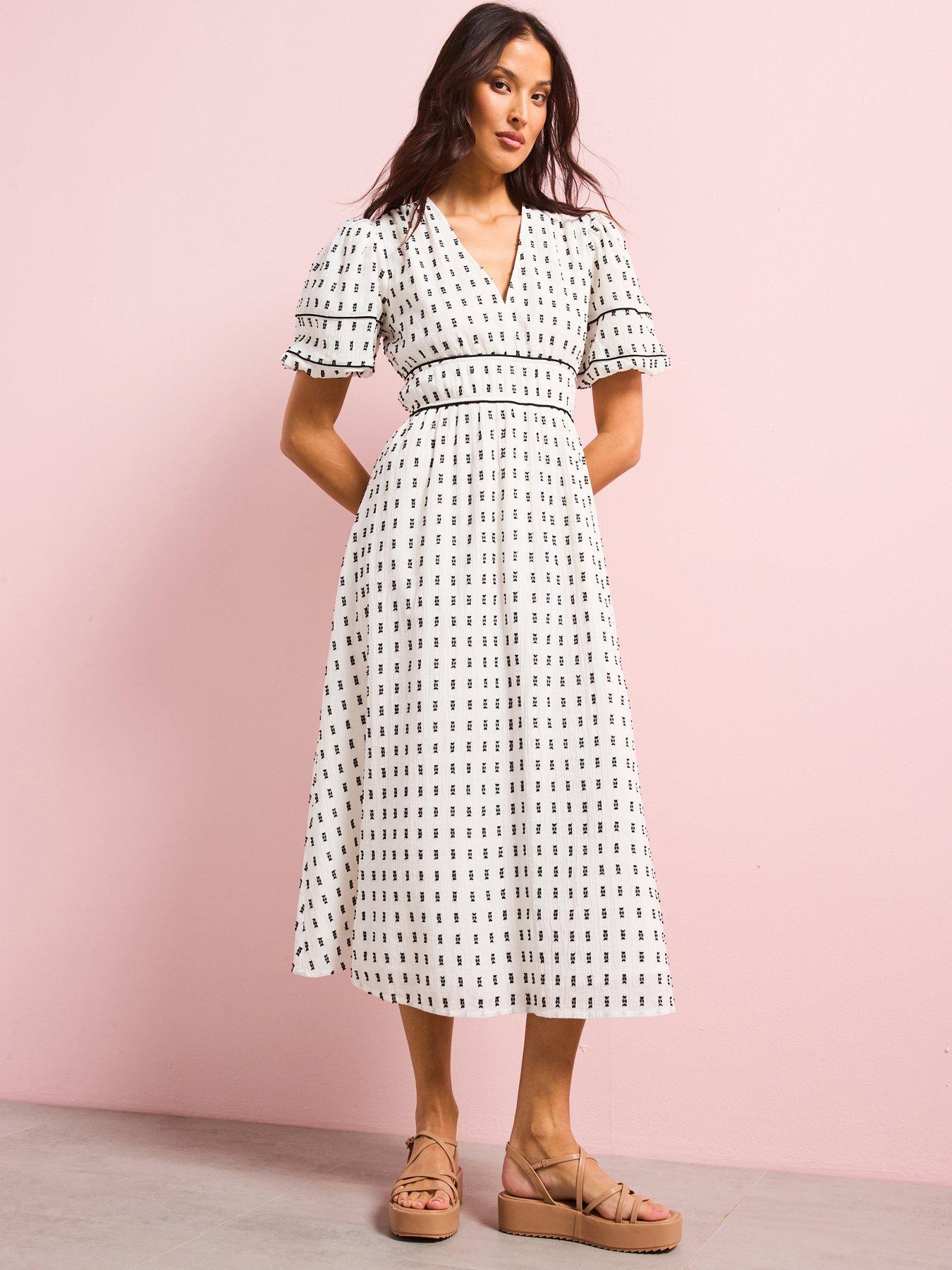undefined Ariana Dobby Midi Dress - White