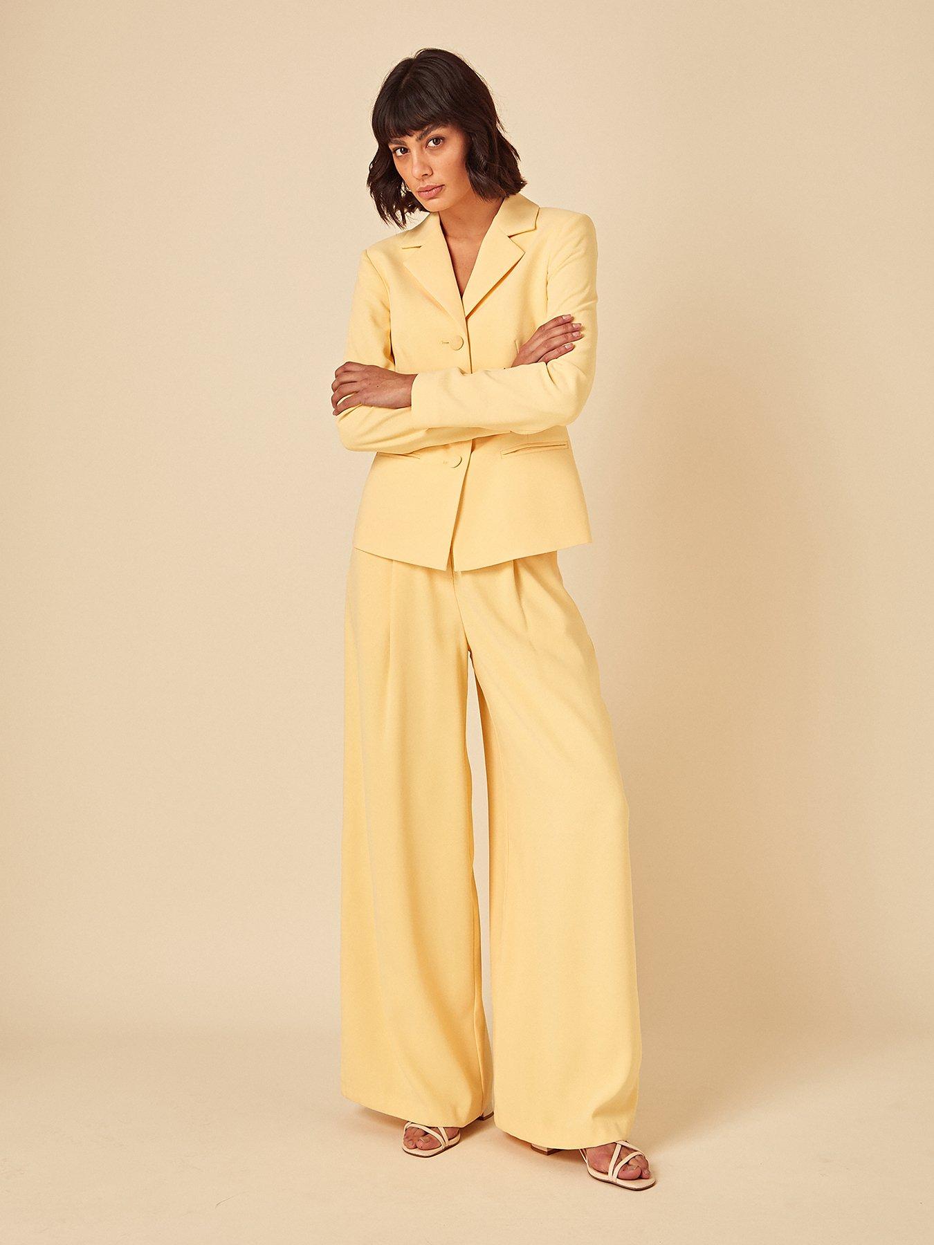 undefined Hourglass Crepe Blazer - Yellow